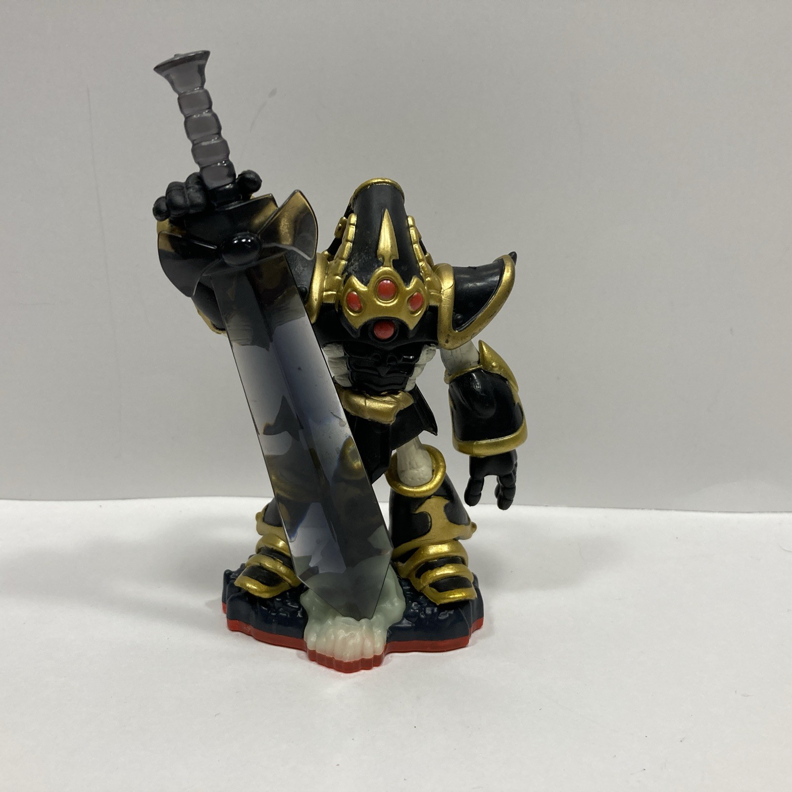 Skylanders Trap Team Krypt King Trap Master Figure Undead Element VGC