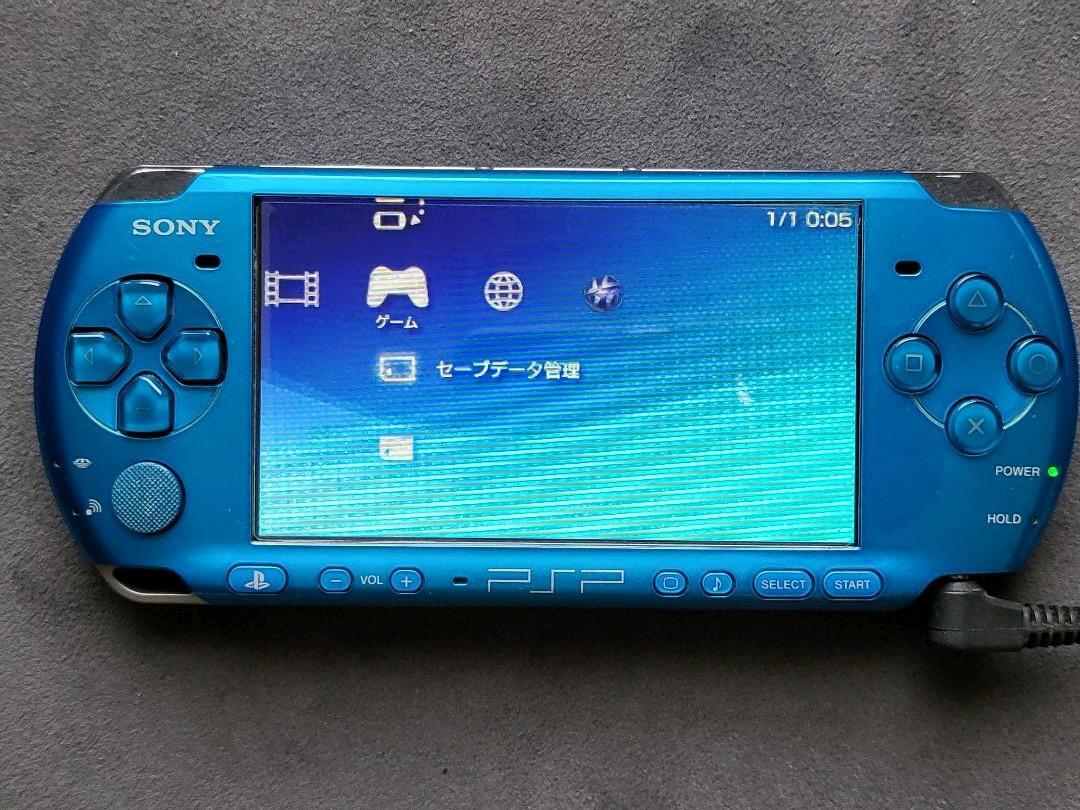 PSP Playstation Portable Vibrant Blue (PSP – 3000 VB) Box Set