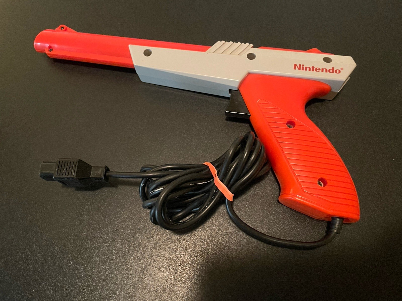 Nintendo Zapper Light Gun Controller NES-005 Gray/Red Wired for NES