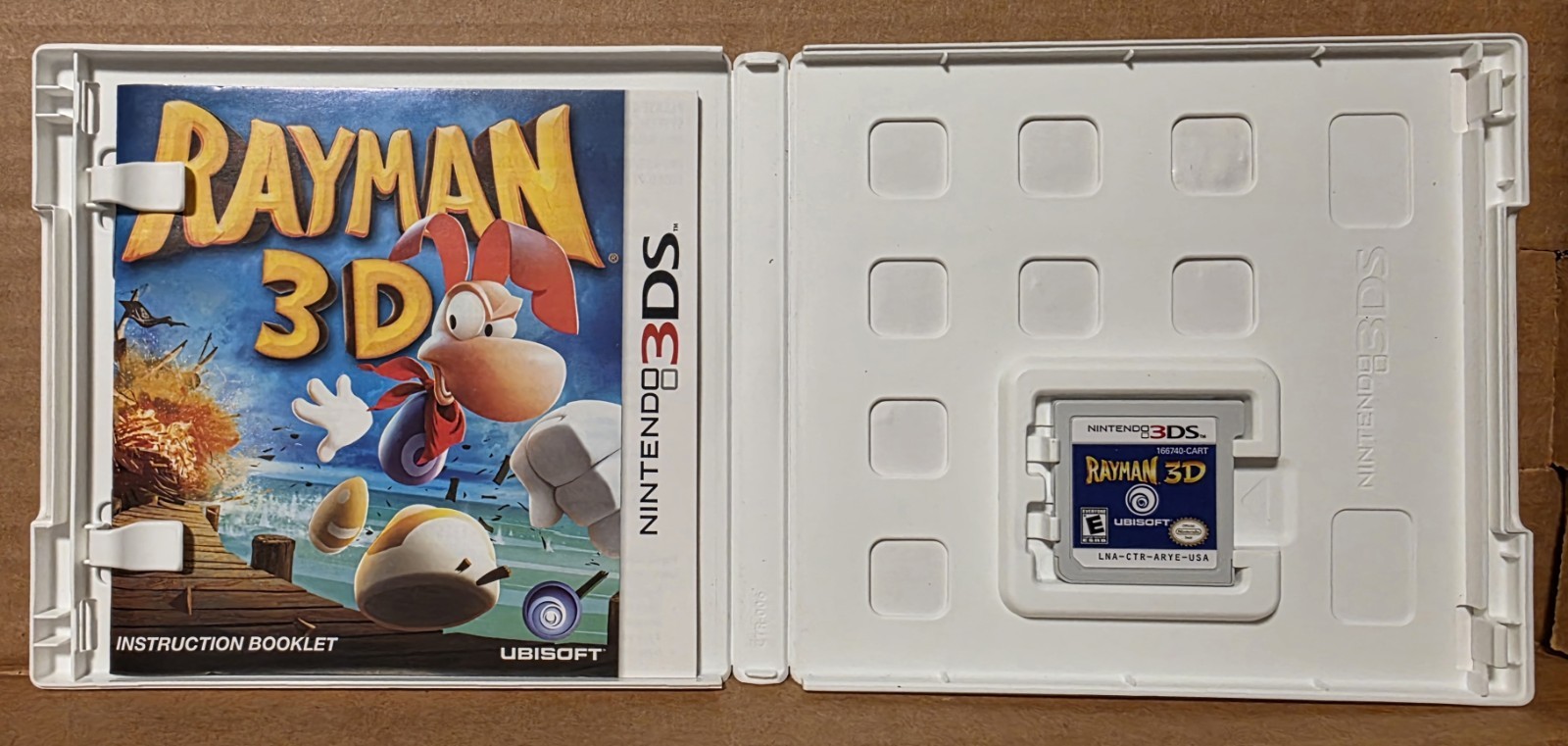 Rayman 3D (Nintendo 3DS, 2011) CIB Complete Adult Owned Excellent!
