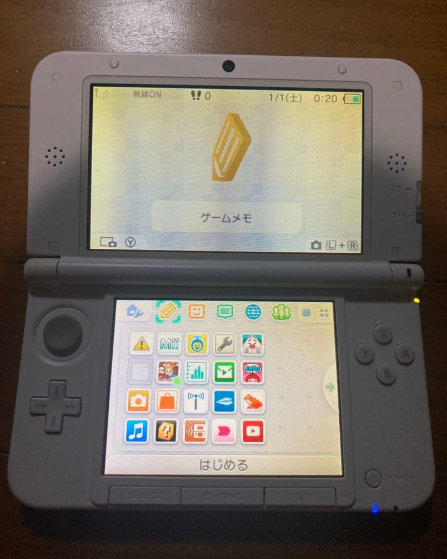 Nintendo 3DS LL XL console Airou White with Charger/Stylus