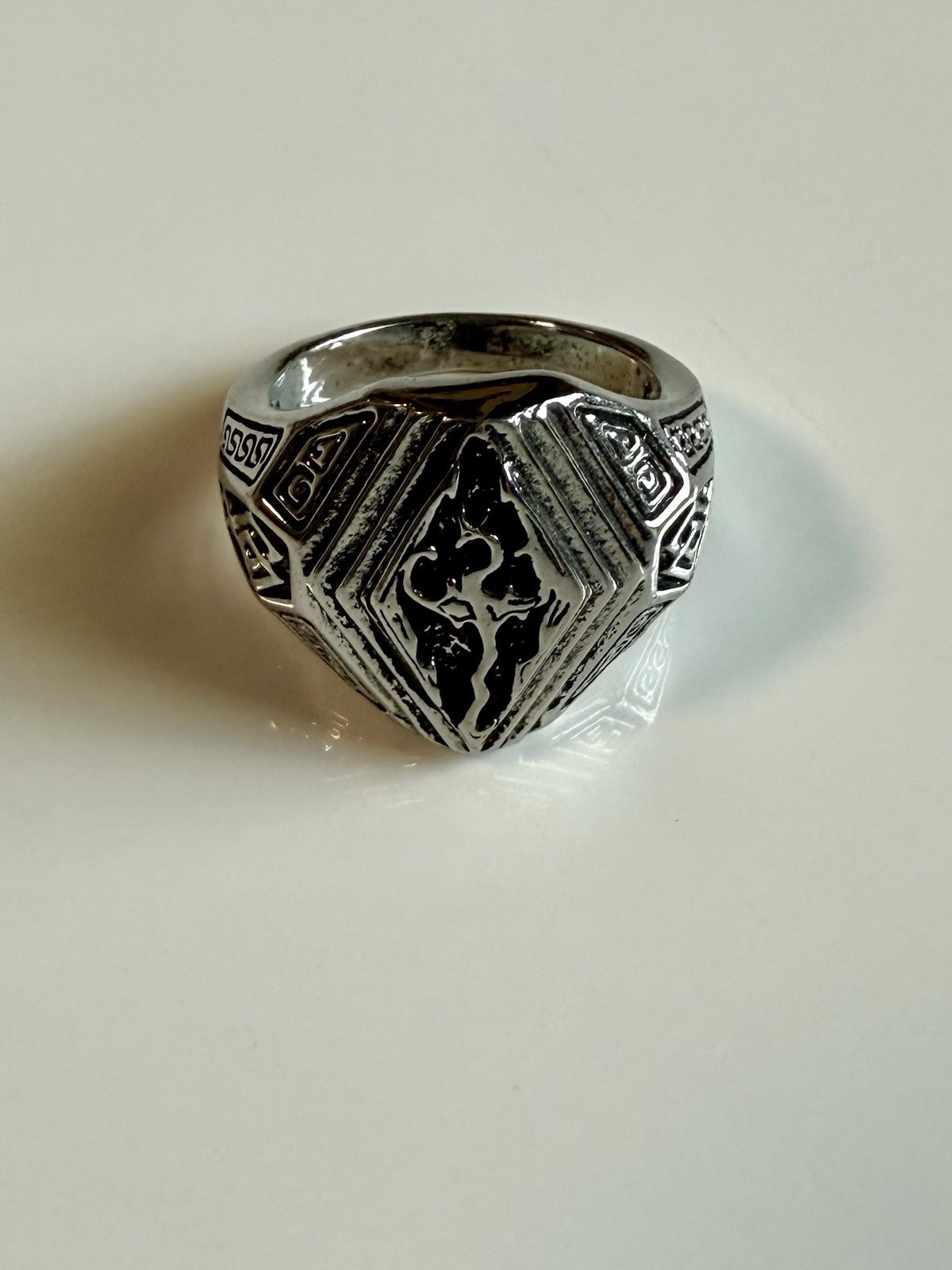 SKYRIM (The Elder Scrolls IV Oblivion) Stainless Metal Pendant With Chain & Ring