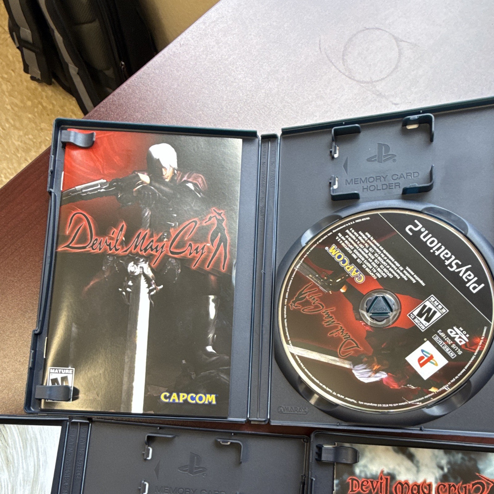 Capcom Devil May Cry 5th Anniversary Collection (Sony PlayStation 2) CIB manuals