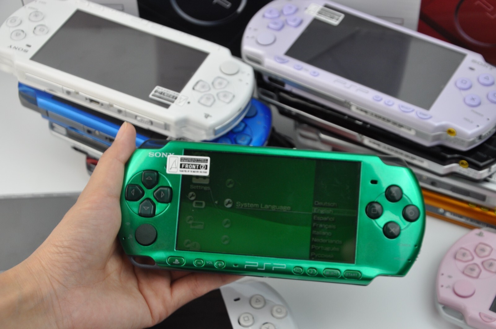 Sony PSP-3000 Console Select Color w/Charger + new battery +32G Fast Shipping