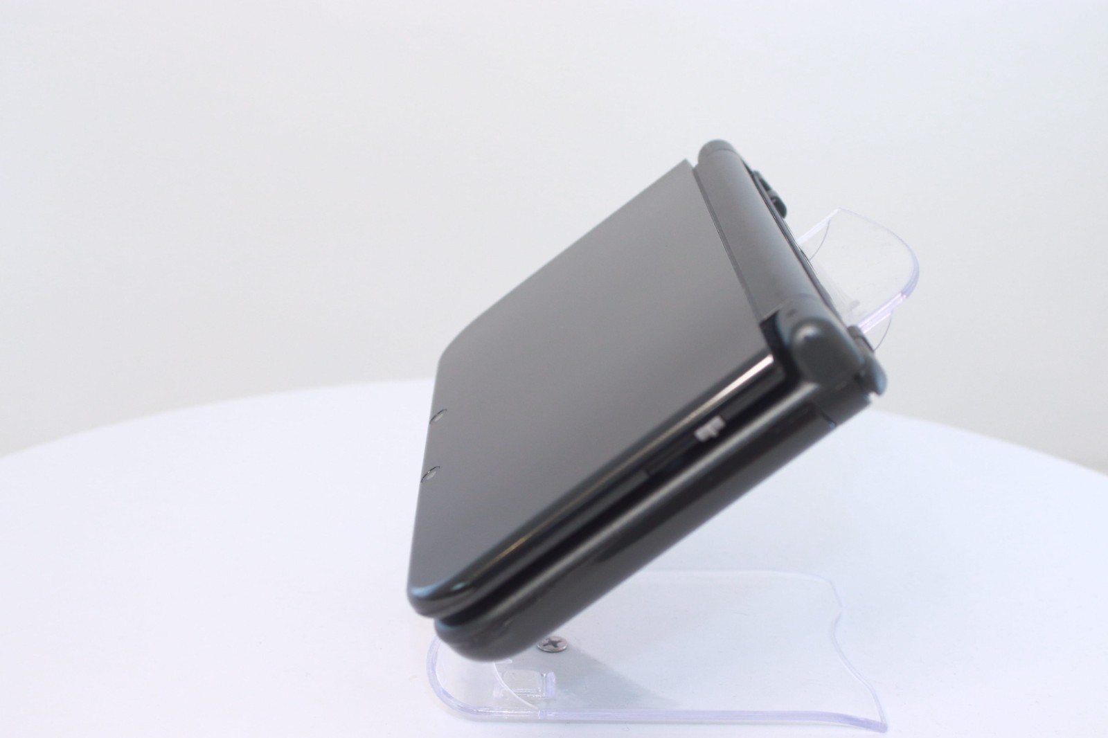 New Nintendo 3DS LL XL Metallic Black [Rank : A]Region-locked