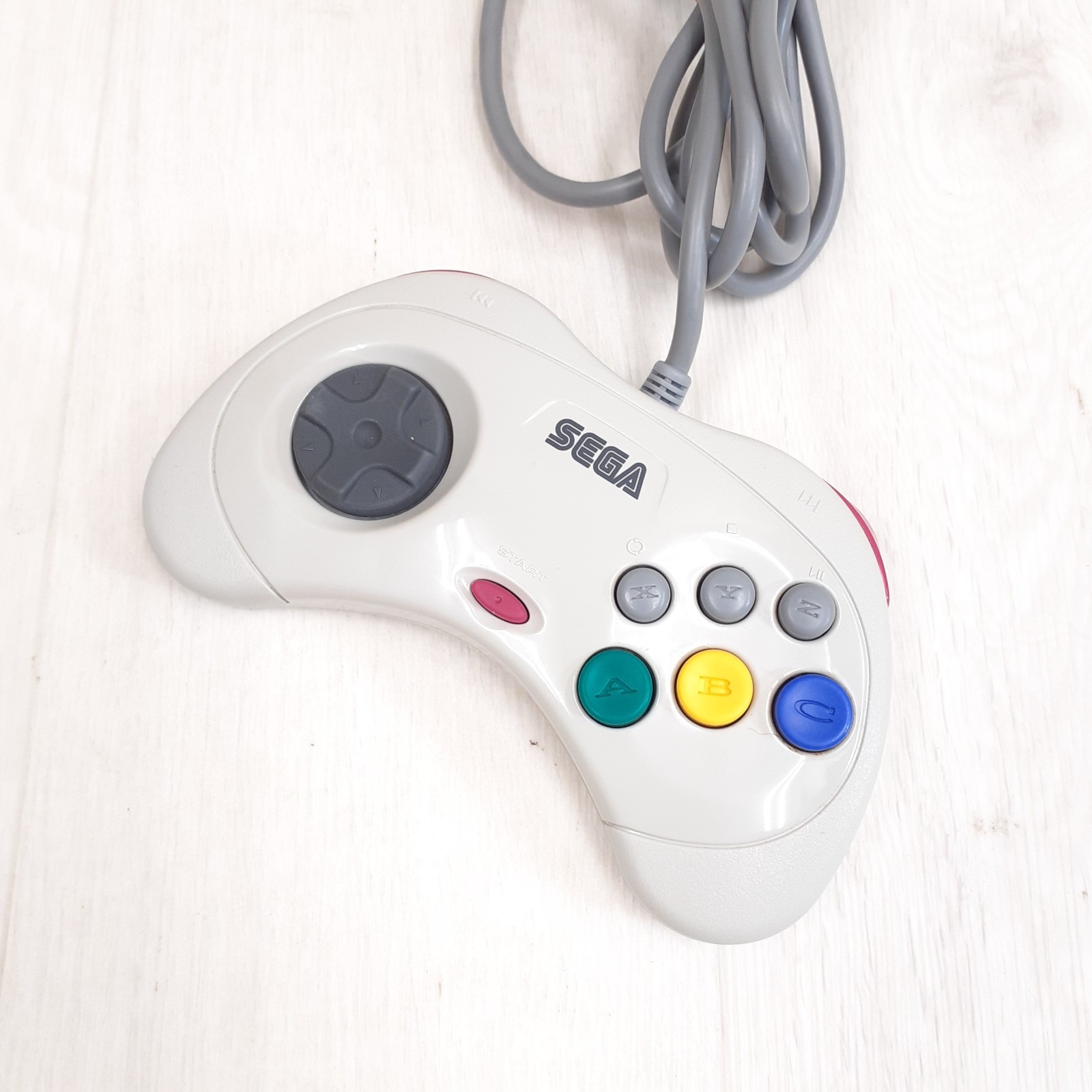 Sega Saturn Console Japan White Bundle with 3 Games 2 Controllers tested NTSC-J