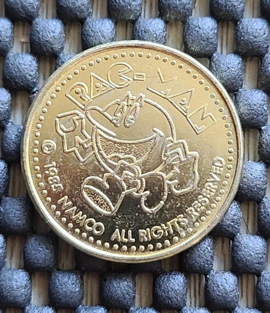 Vintage Pacman Arcade Token Coin Medal Rare Promo Nintendo Namco SNES GBA 3DS a