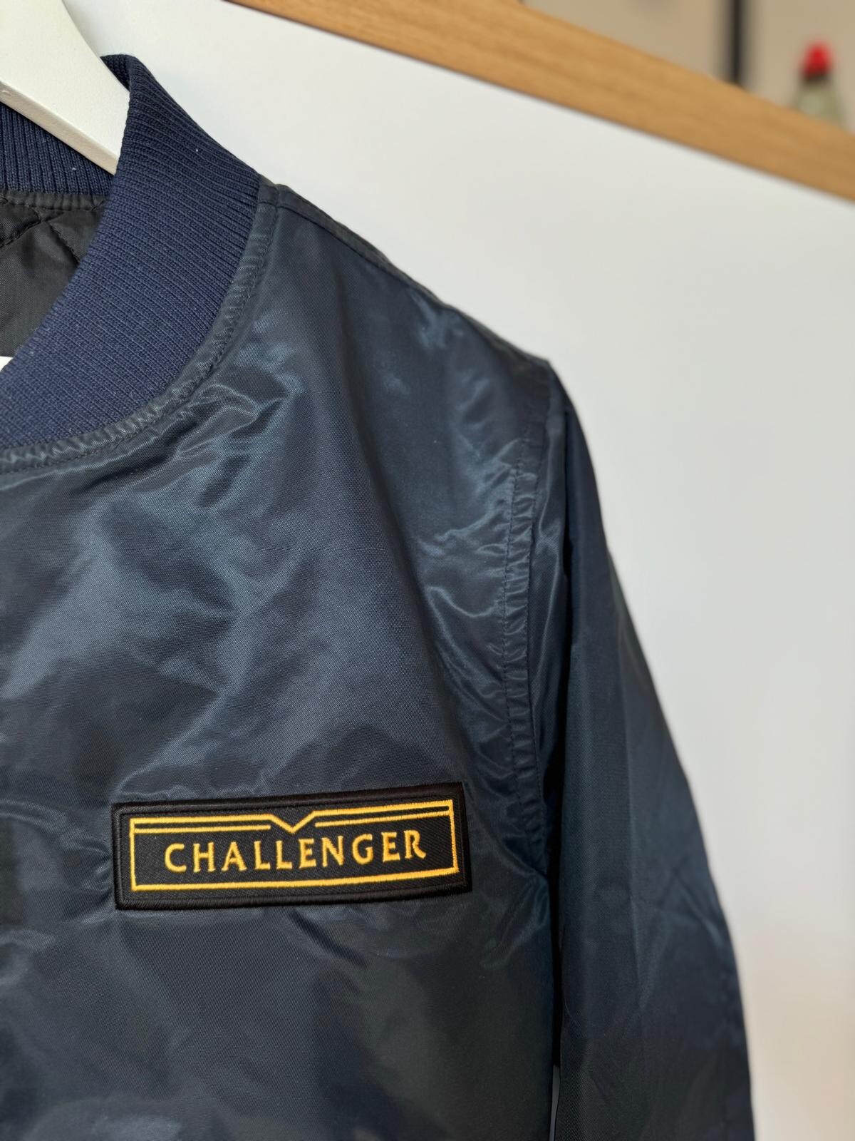 League Of Legends 2016 World Championship Challenger Jacket LoL (Medium)