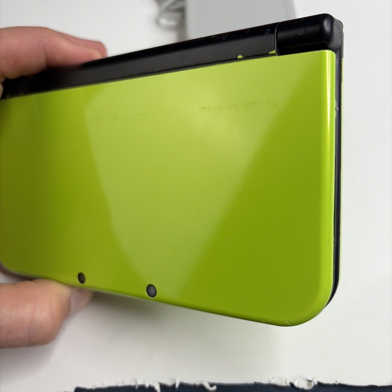Nintendo New 3DS XL – Lime Green Mario World Console US Model W Charger Stylus