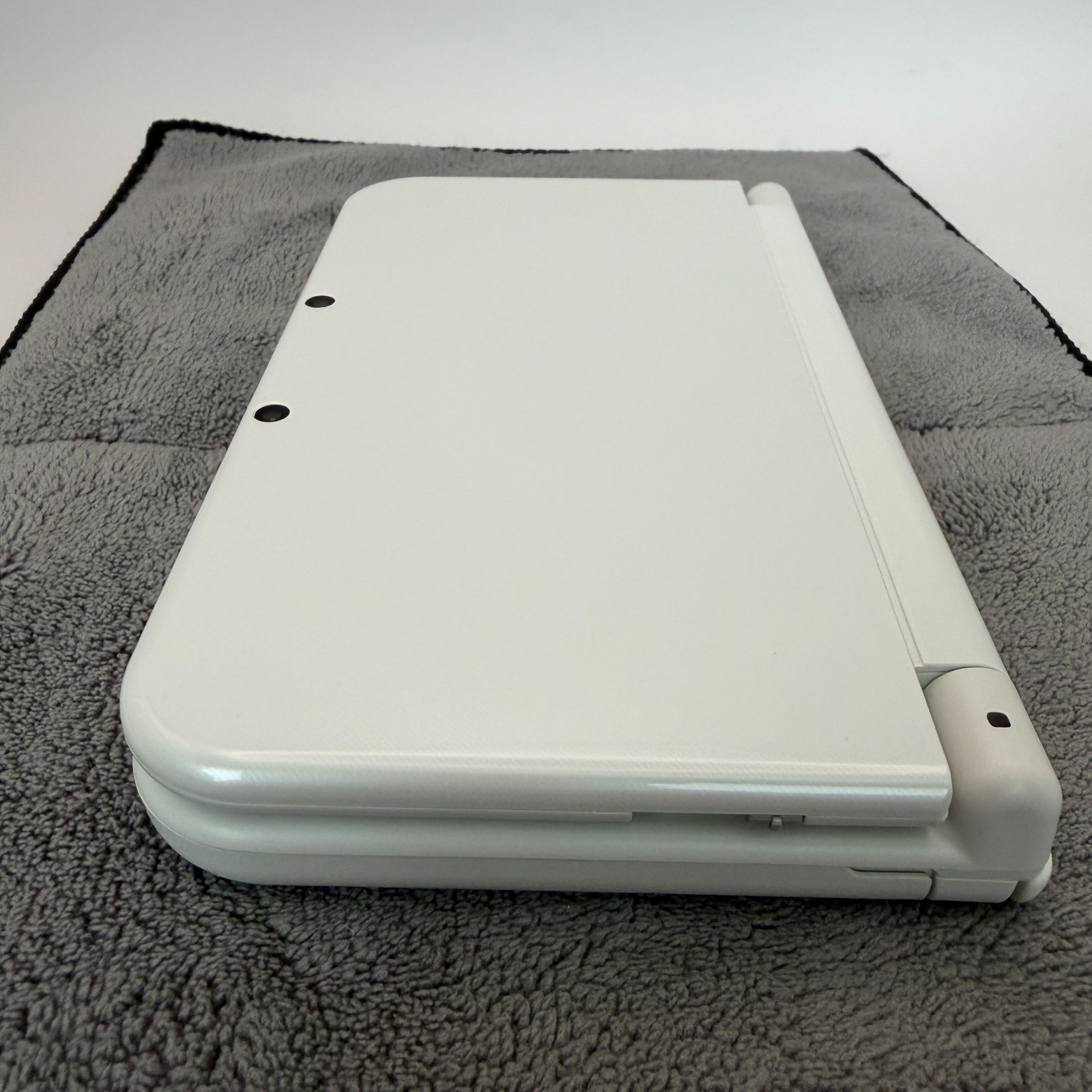 【Excellent5】Nintendo NEW 3DS LL XL Pearl White Mario Game Console From Japan