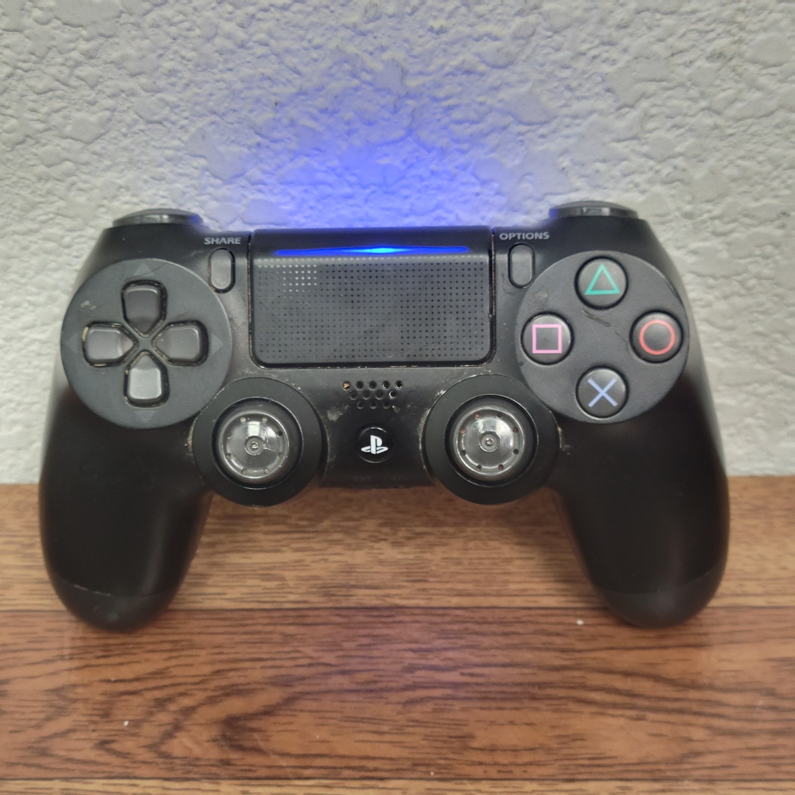 Sony PlayStation 4 PS4 DualShock 4 Wireless Controller Black CUH-ZCT2U