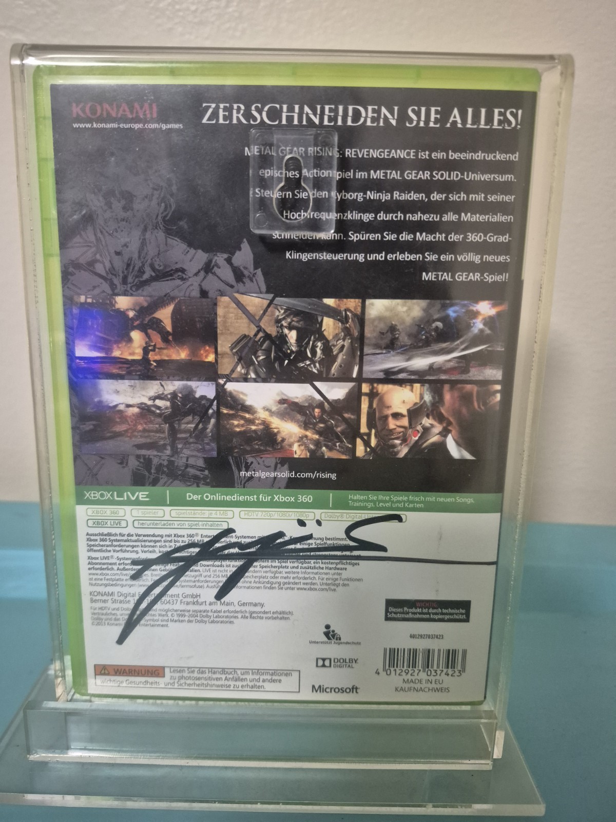 Metal Gear Rising: Revengeance Xbox 360 Autographed (READ DESCRIPTION)