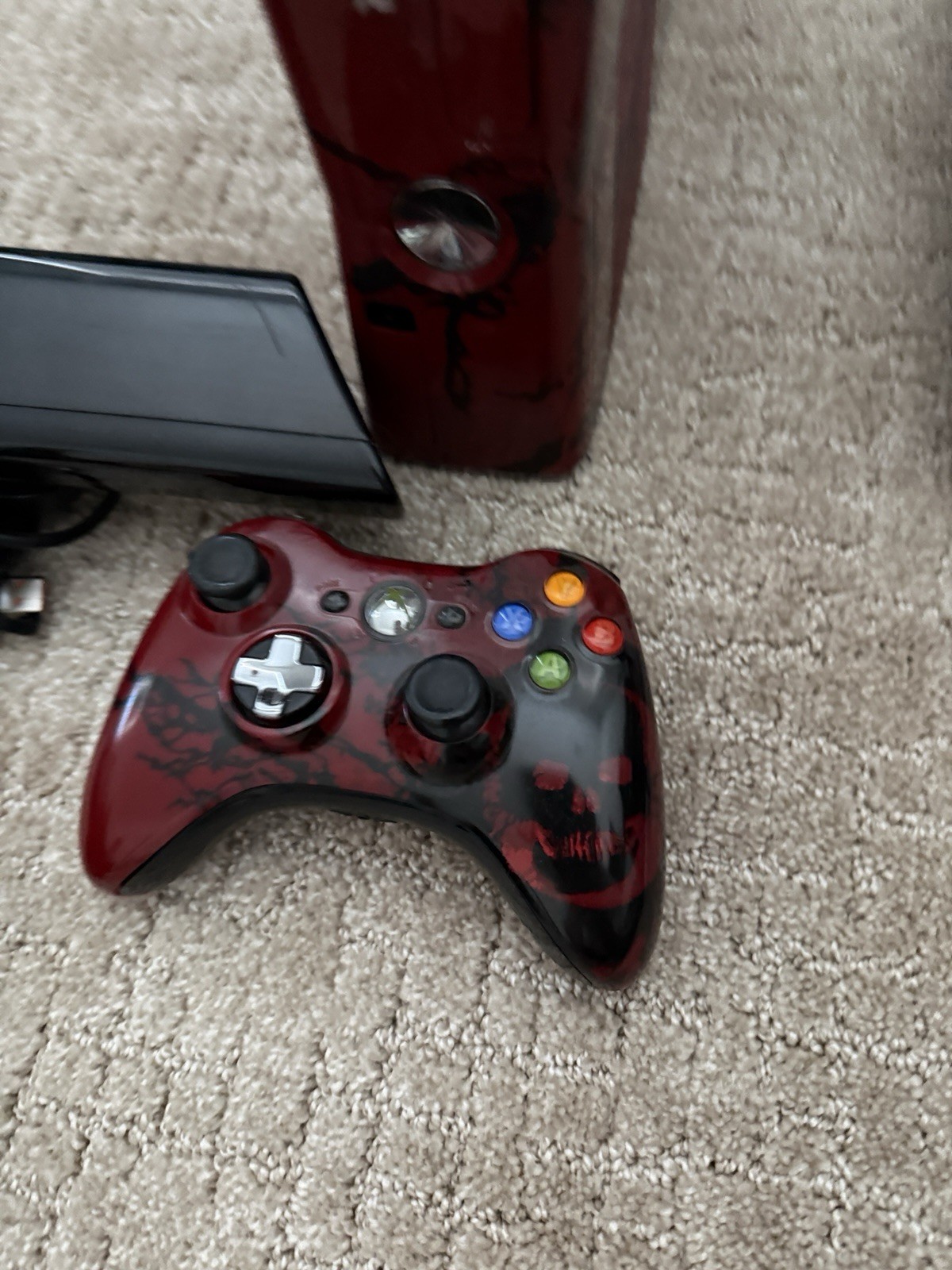Microsoft Xbox 360 S Gears of War Console w/ Controllers & Power Supply