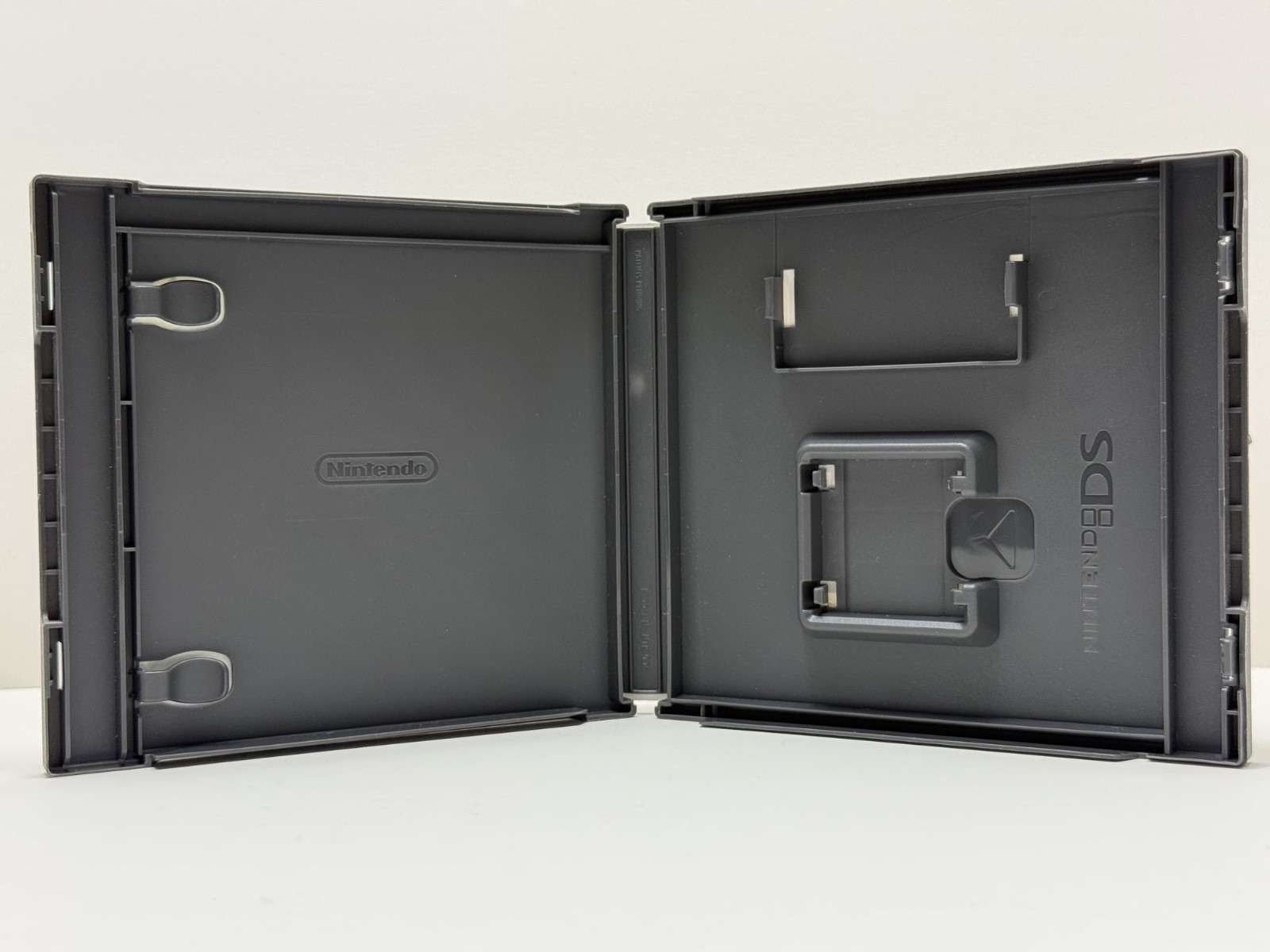 Nintendo DS Spectrobes – BOX ONLY – GOOD CONDITION