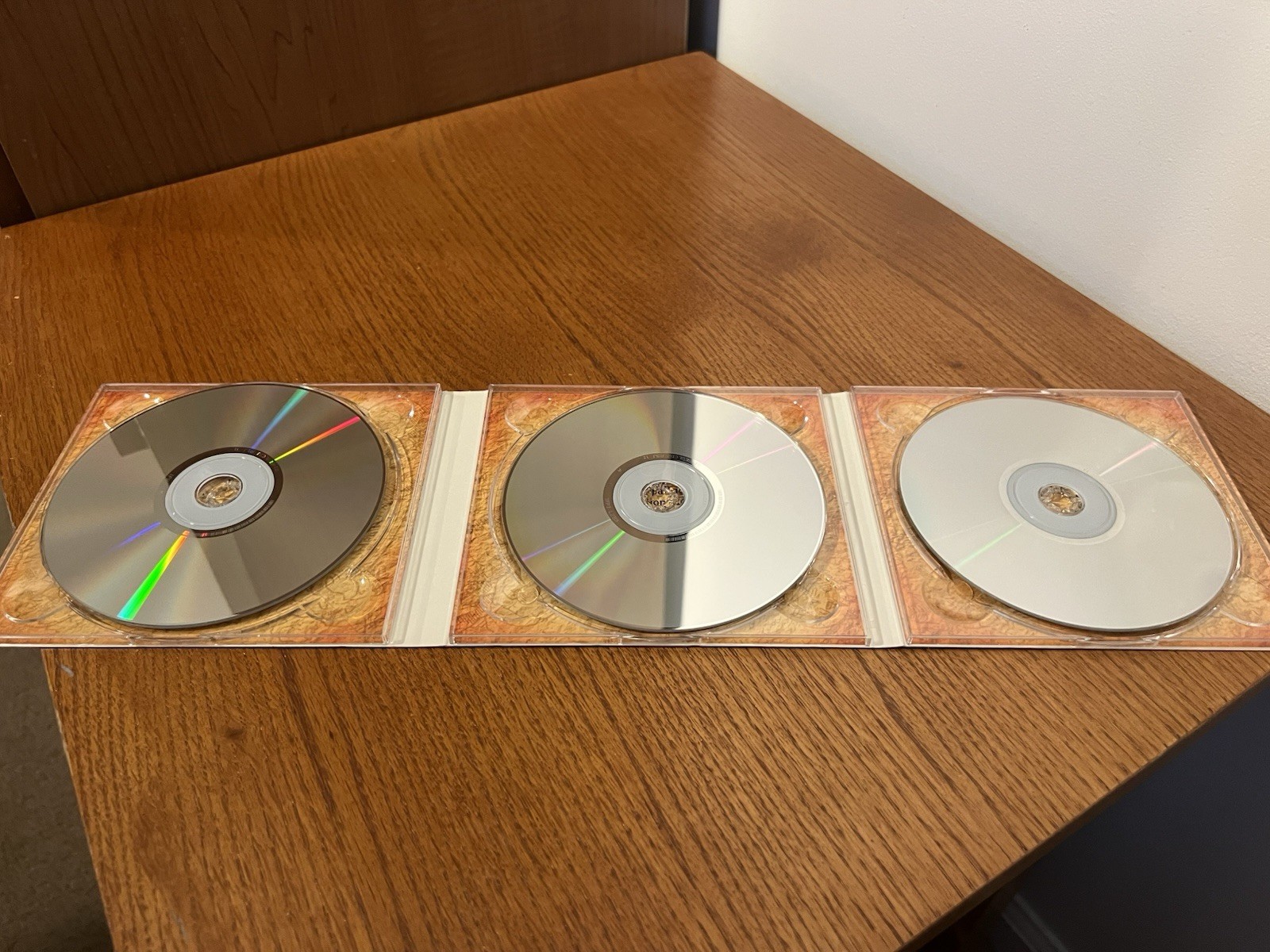 EverQuest Shadows of Luclin 3-Disc PC CD-ROM 2001 Big Box Complete with Manual