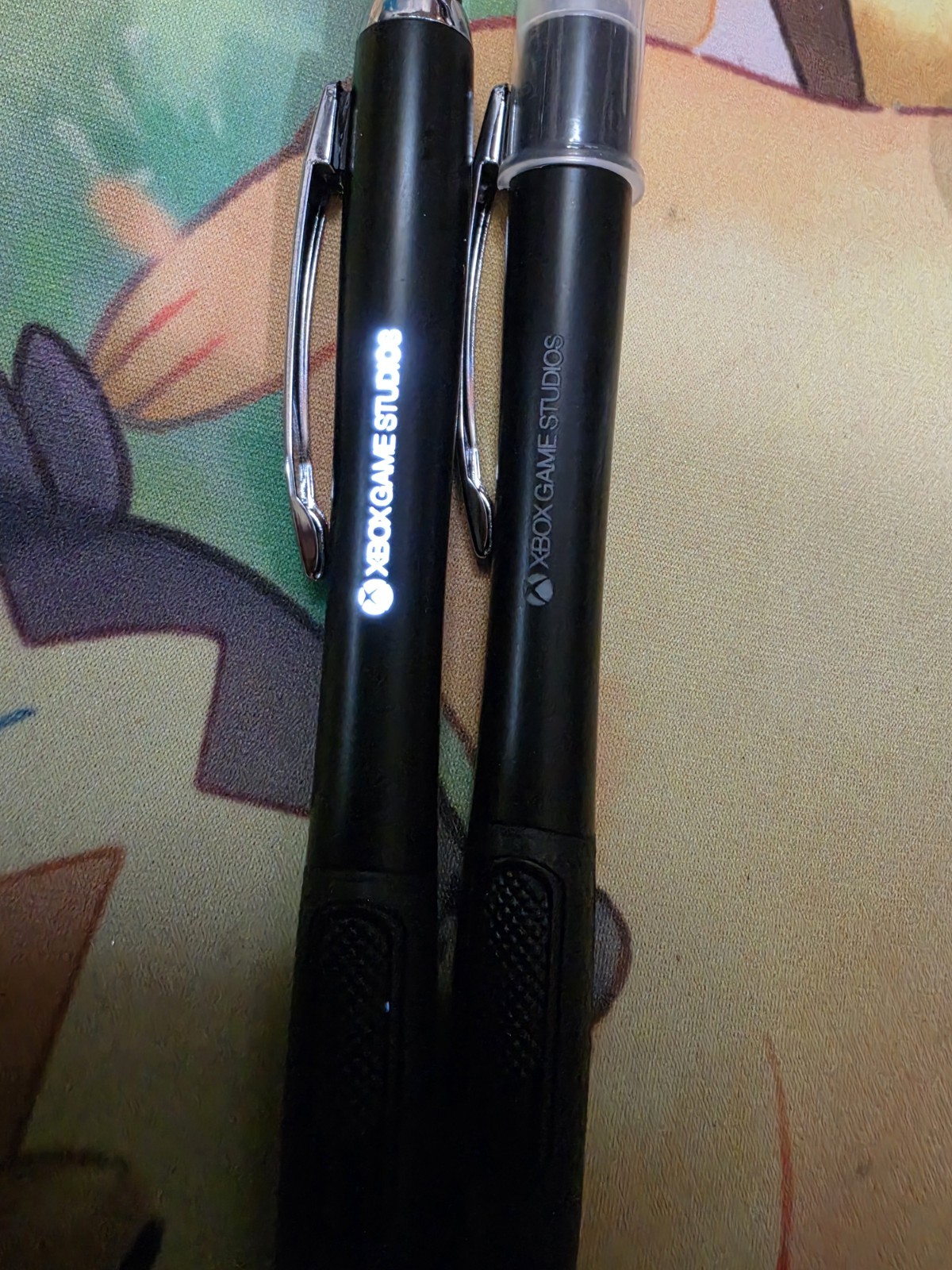 Xbox Promo Pen Lights Up Microsoft Xbox Logo Very Rare Collectible 2 pens