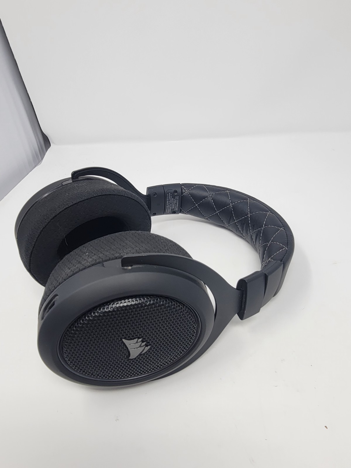 Corsair HS70 Pro Wireless Gaming Headset – Black No Dongle, No Mic