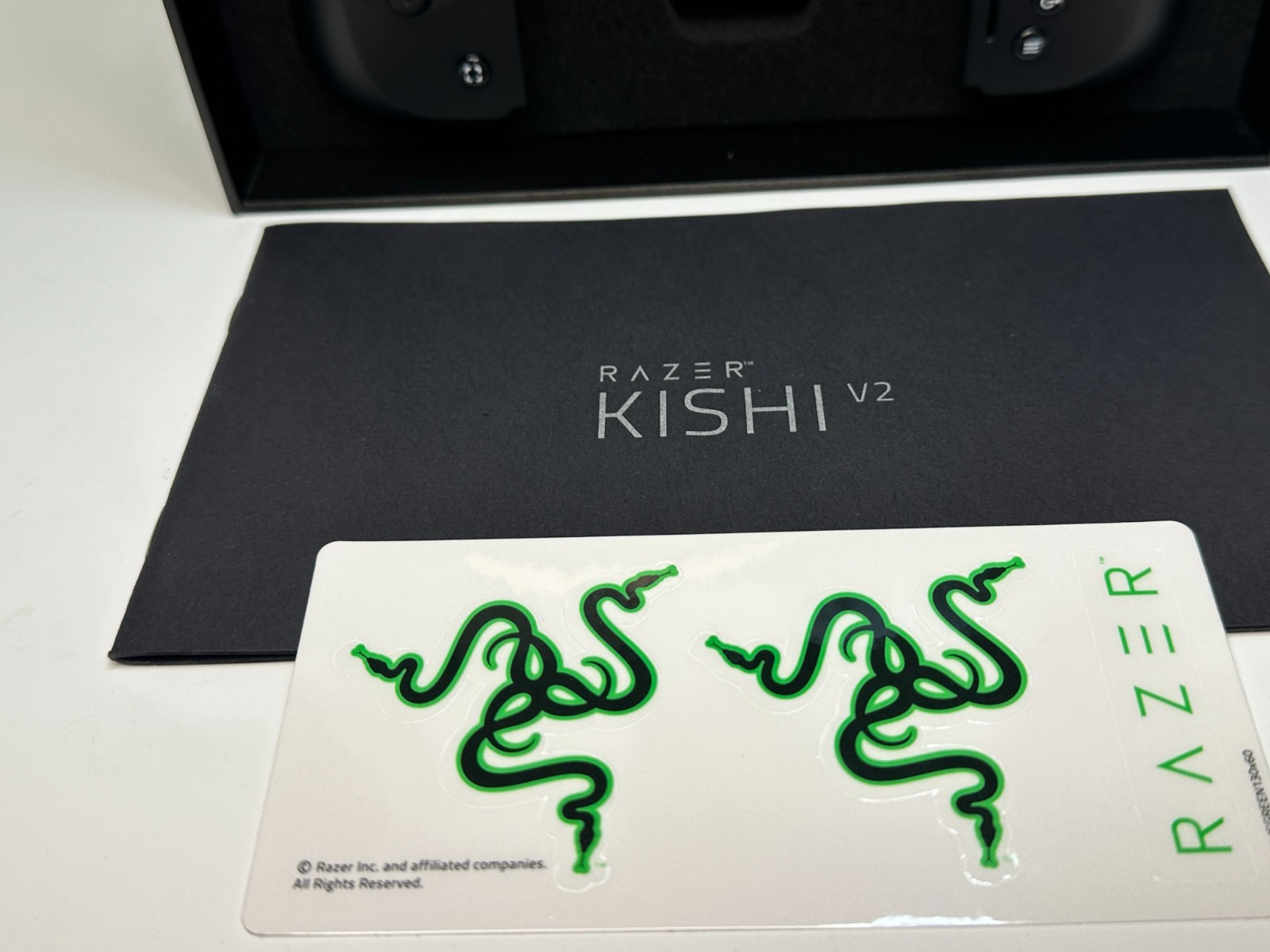 Razer Kishi V2 USB-C Mobile Gaming Controller Android RZ06-04180100-R3U1 NEW
