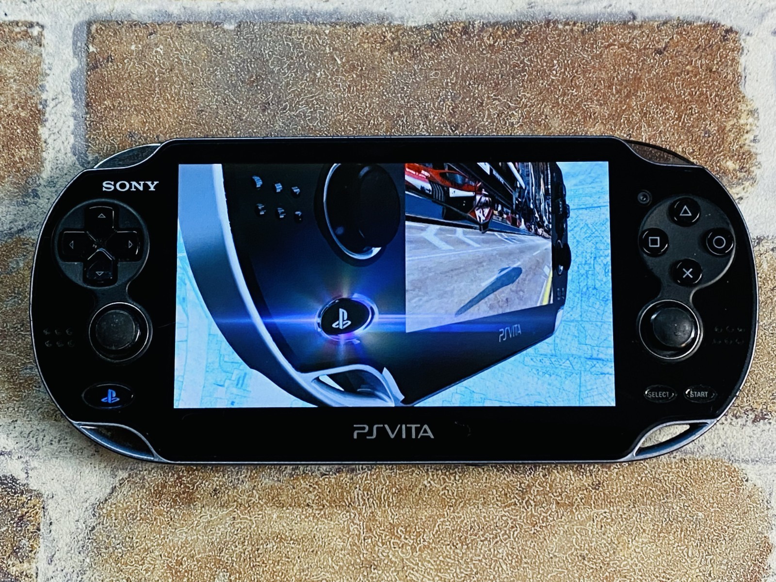 PS Vita PCH-1100 AB01 Crystal Black SONY Playstation 8GB Charger Tested No.2D