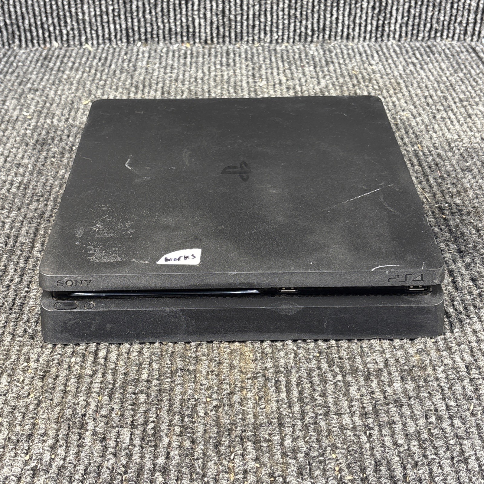 Sony PlayStation 4 PS4 Slim CUH-2215B 1TB Gaming Console ONLY Black FAIR
