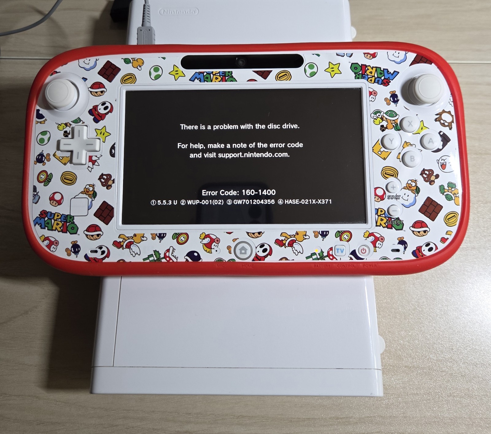 Nintendo Wii U White 8GB WUP-001(02) Parts Or Repair Only Error Code: 160-1400