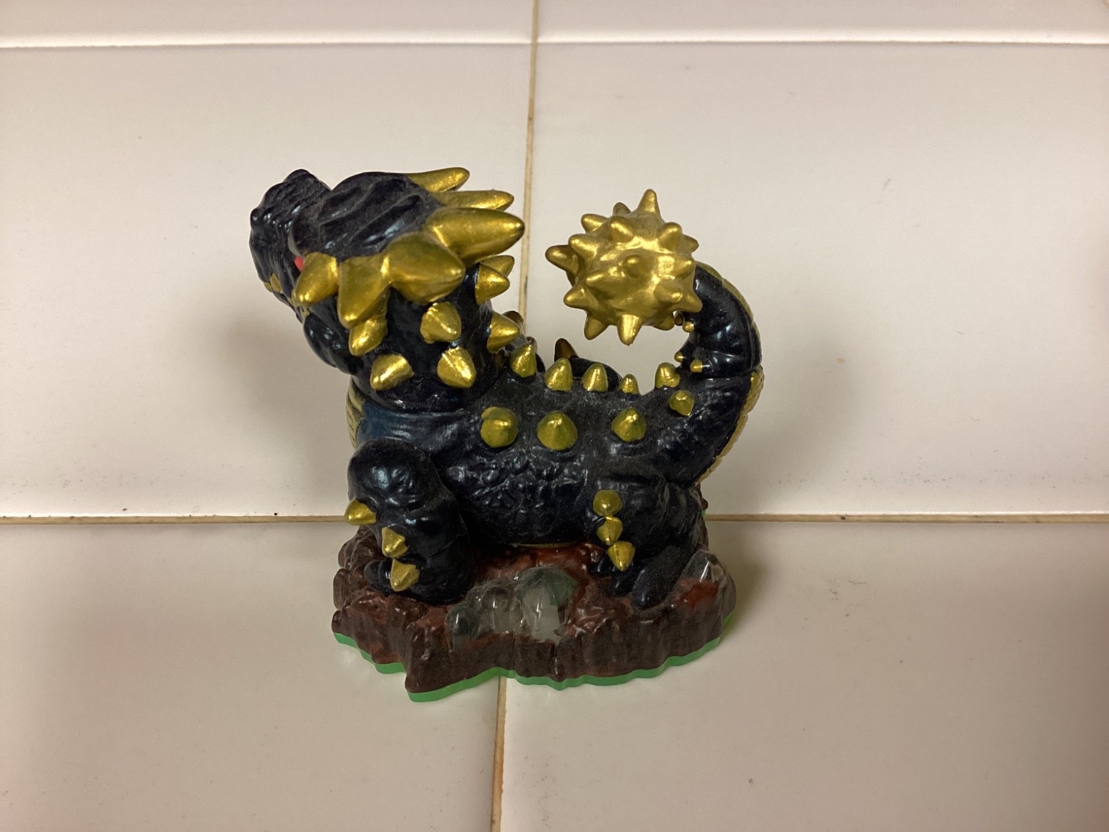 Skylanders Spyros Adventure Variant lot : Blue Bash, Bash , and Legendary Bash