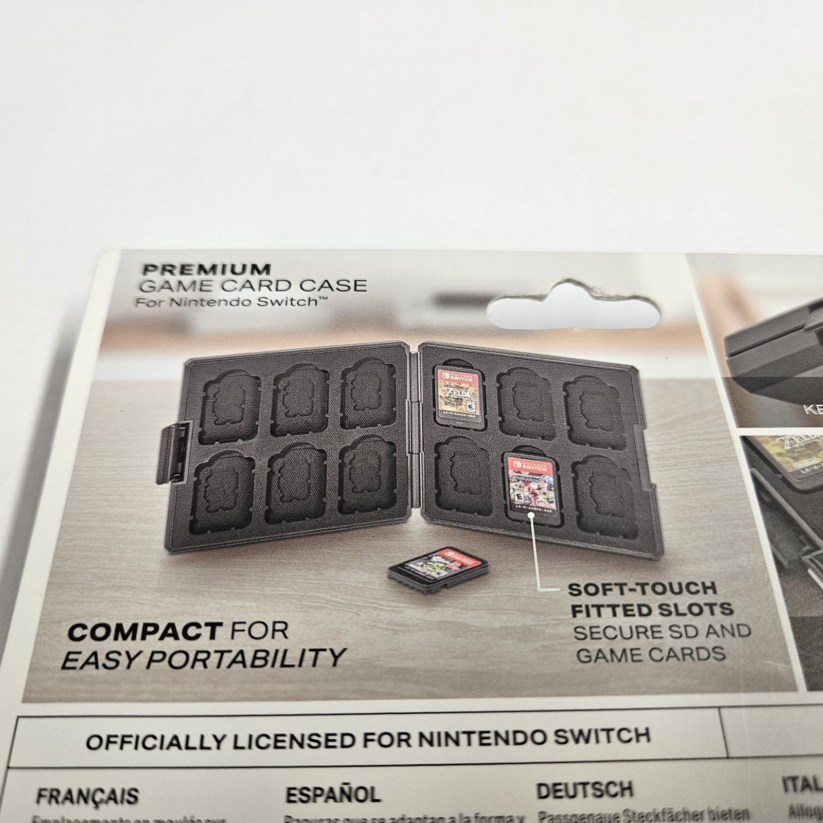 NINTENDO SWITCH ZELDA BREATH OF THE WILD PREMIUM GAME CARD CASE FOR 12 GAMES NIB