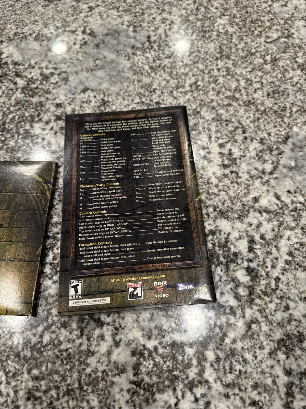 Dungeon Siege Legends of Aranna CD-ROM PC Base Game + Expansion 3-Disc Set Good