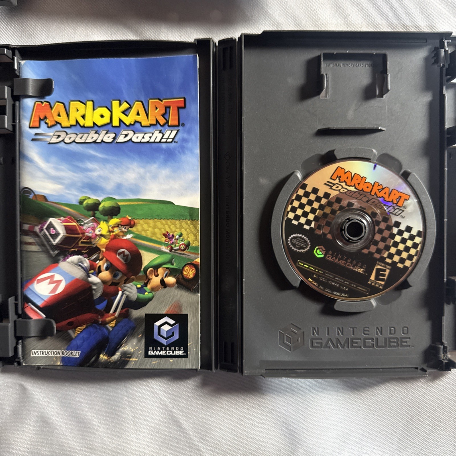 Mario Kart: Double Dash!! (Nintendo GameCube, 2003) W/ Manual