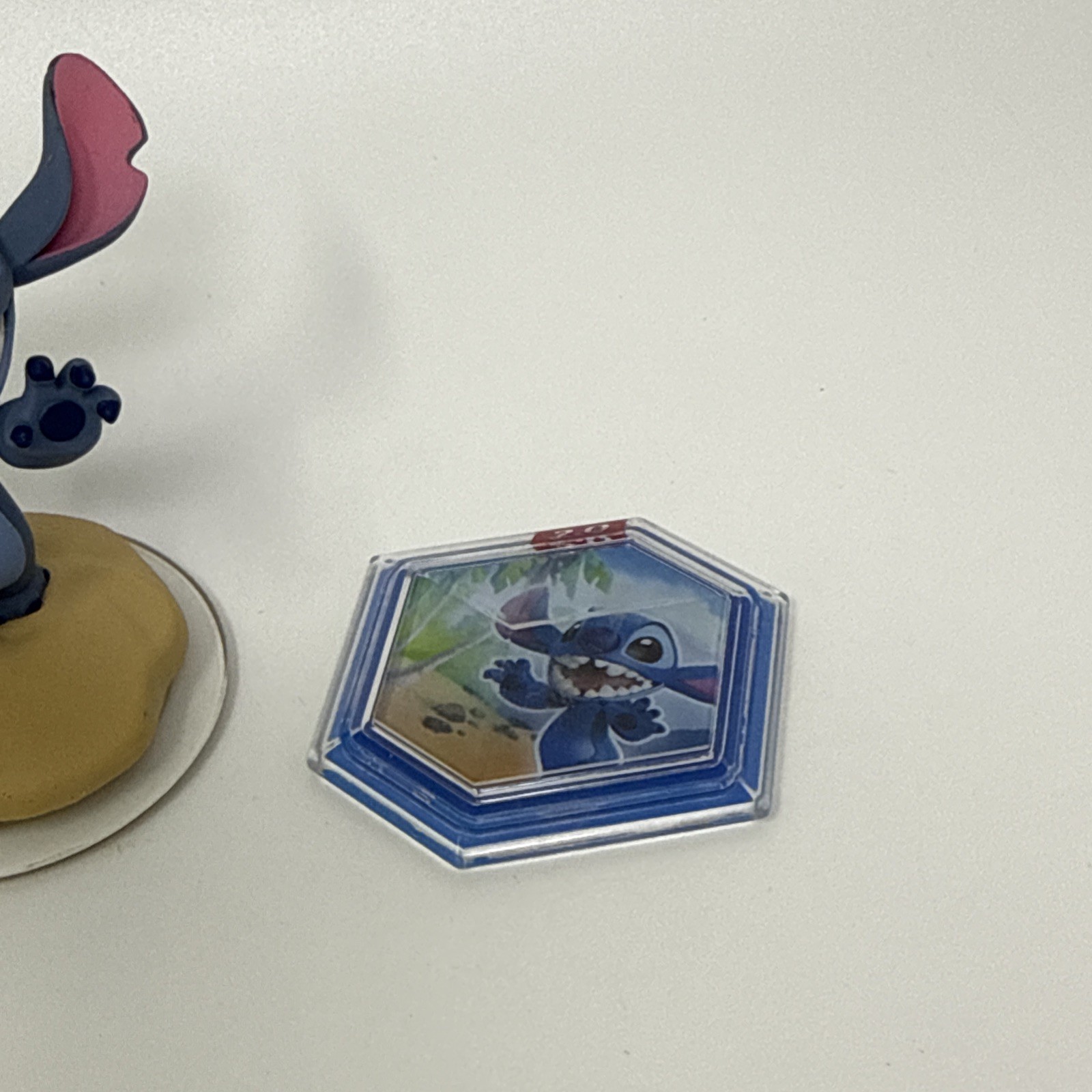 DISNEY INFINITY 2.0 Stitch Figure Character Game Piece With Power Disc