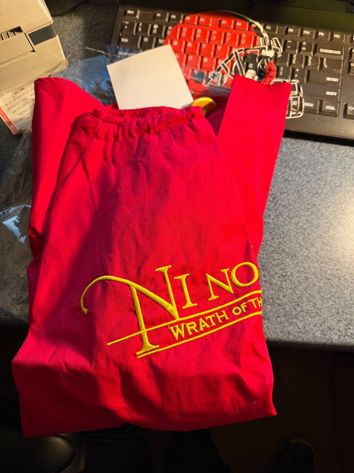 Ni No Kuni: Wrath of the White Witch Promotional Cape Collectible (Nino)