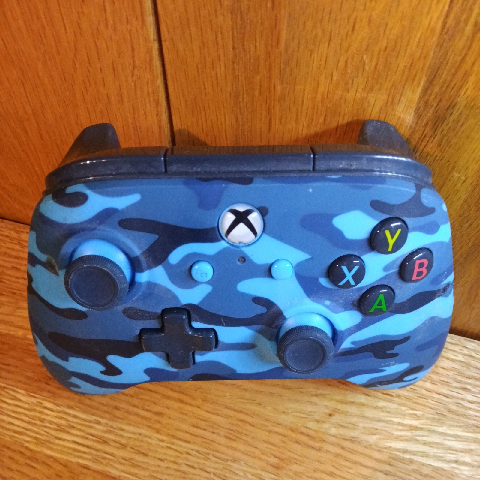 PowerA 1508488-03 Night Cloud Camo Wired Dual Rumble Controller For Xbox One