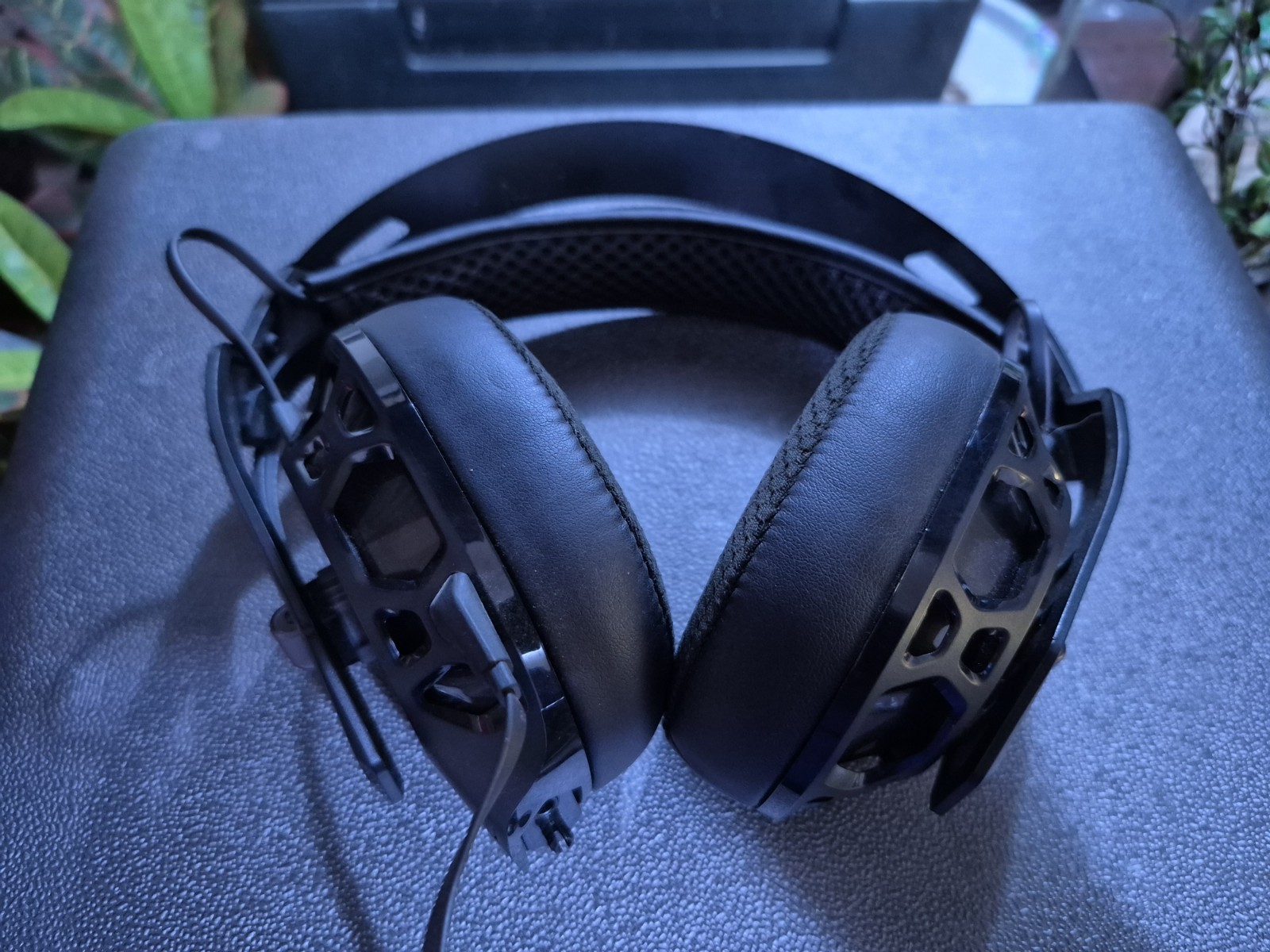 Plantronics RIG 500 PRO HS Wired Gaming Ear-Cup (Over the Ear) for PlayStation 4