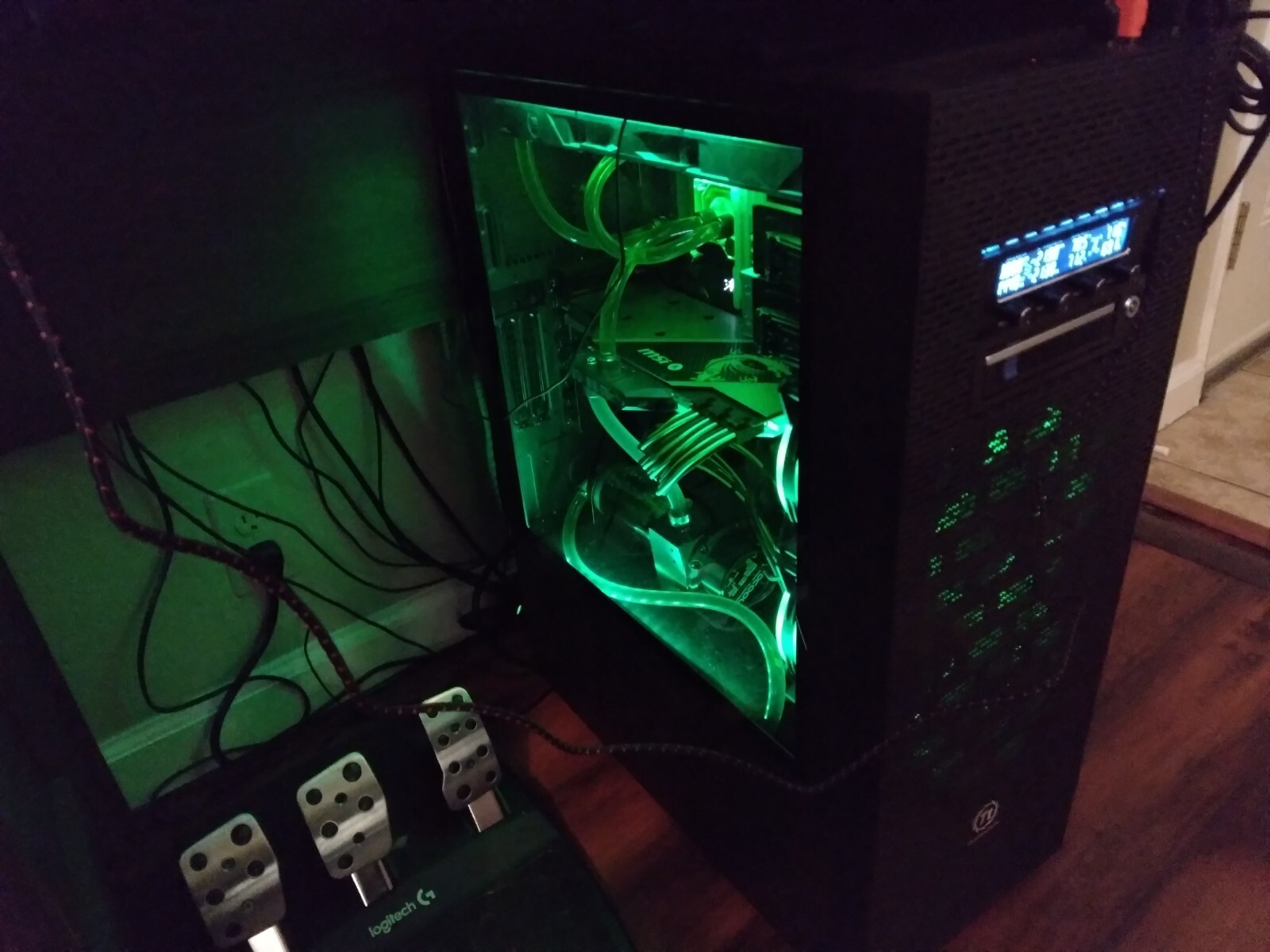 Sim Computer Rig
