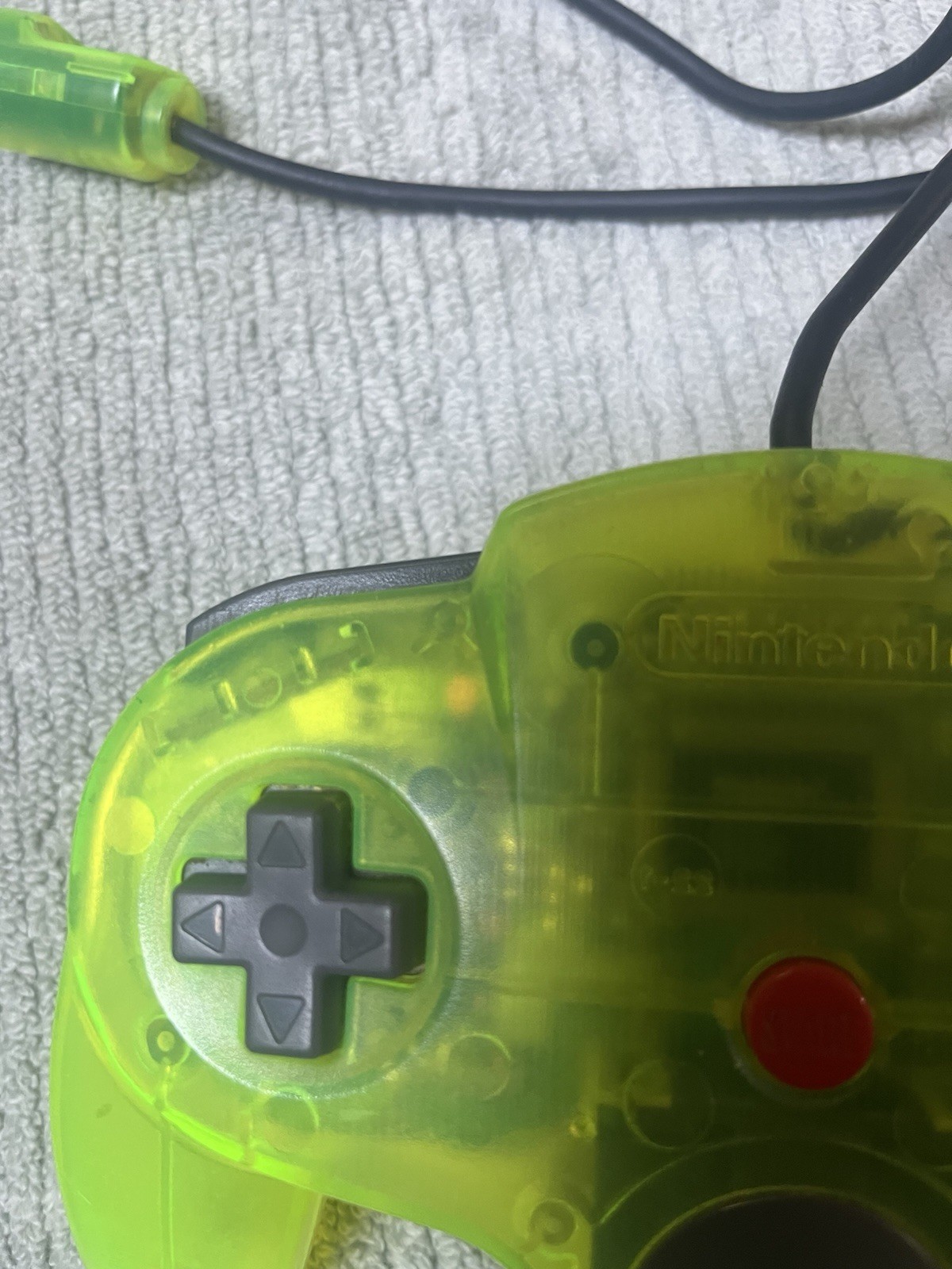 Nintendo 64 Extreme Green Controller Lime Neon Toys-R-Us Exclusive