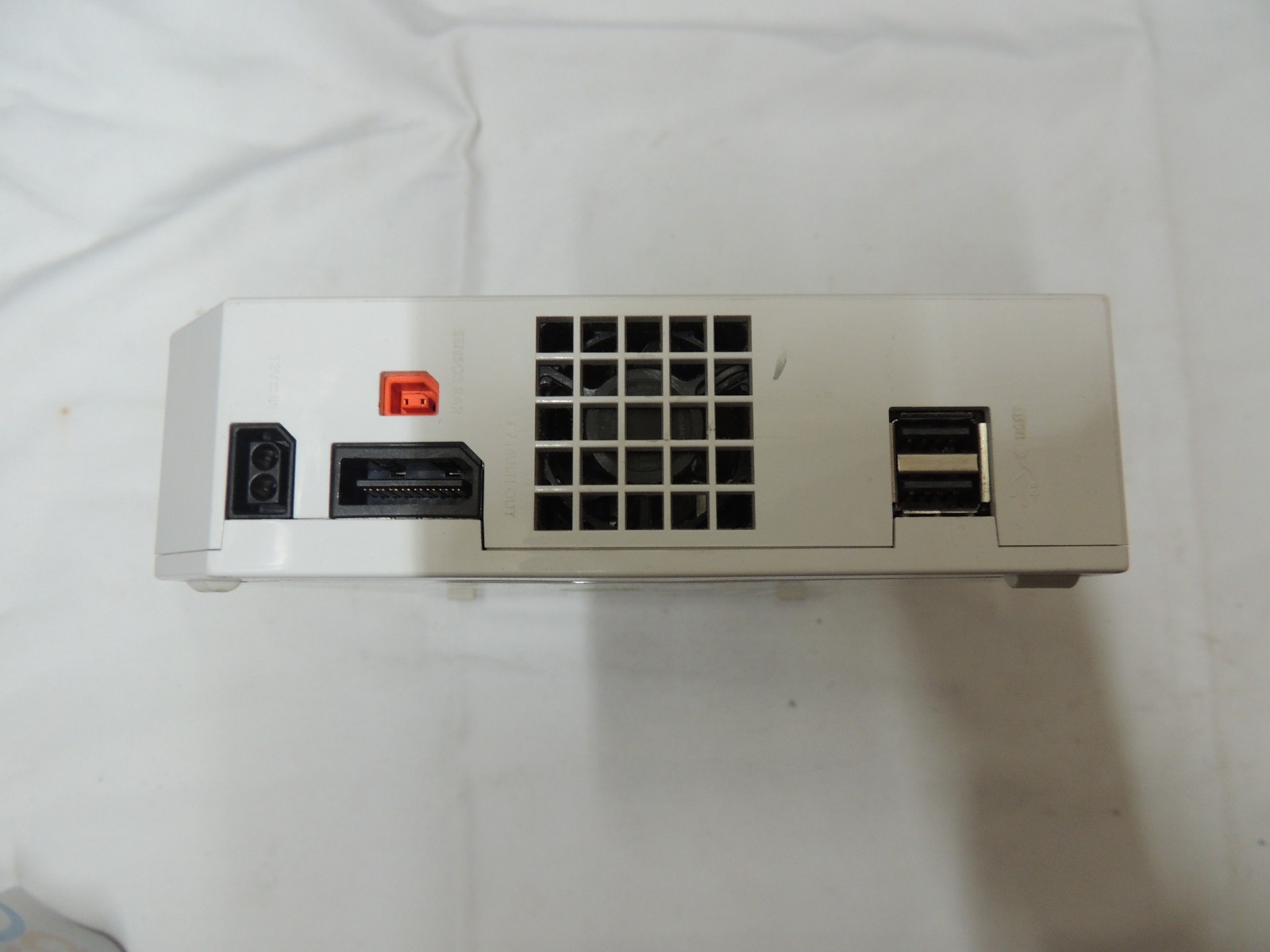 Nintendo Wii – RVL-001 White Bundle #21 NO CHARGER OR AV CABLE