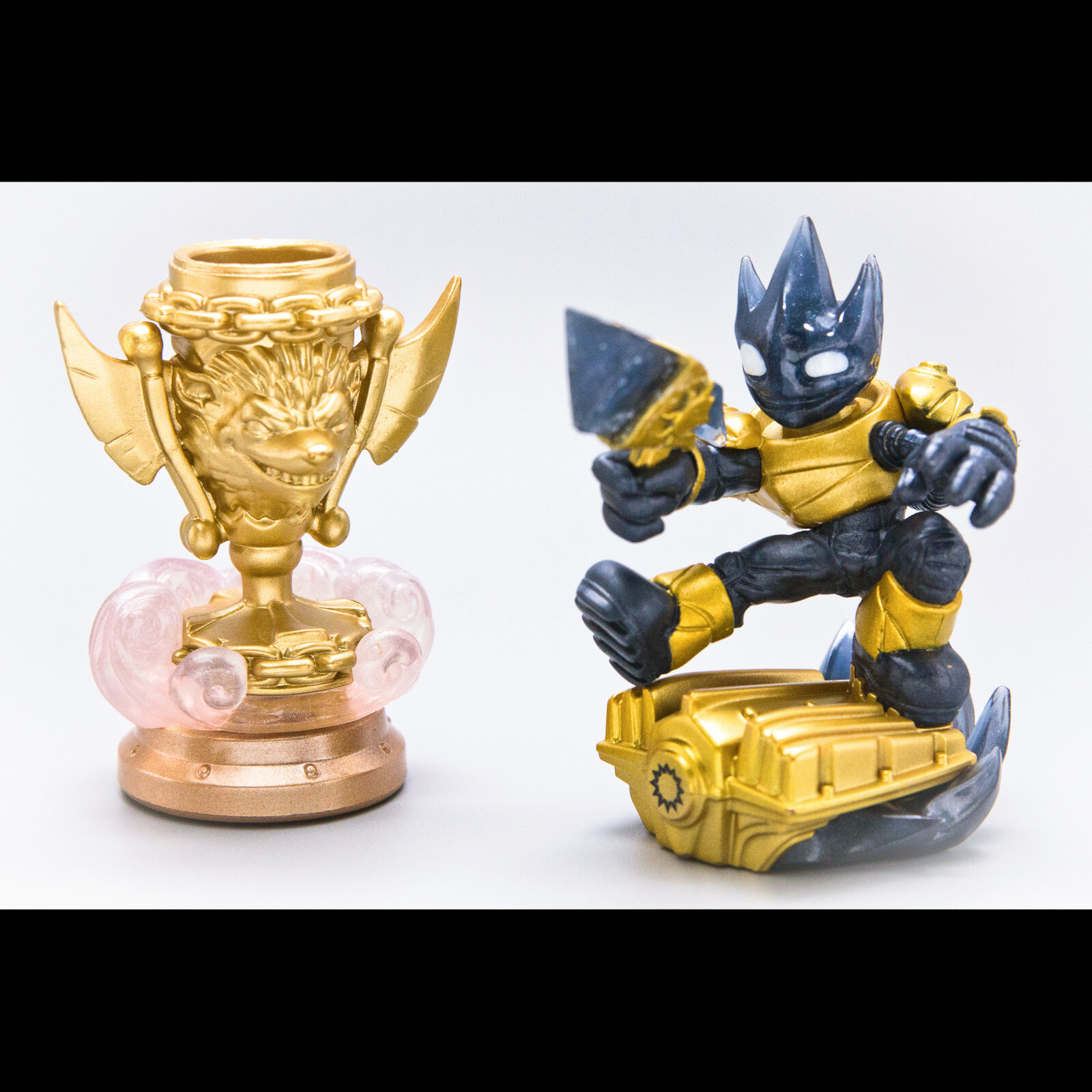 Skylanders SuperChargers LEGENDARY ASTROBLAST Figure + Sky Trophy | Tested !