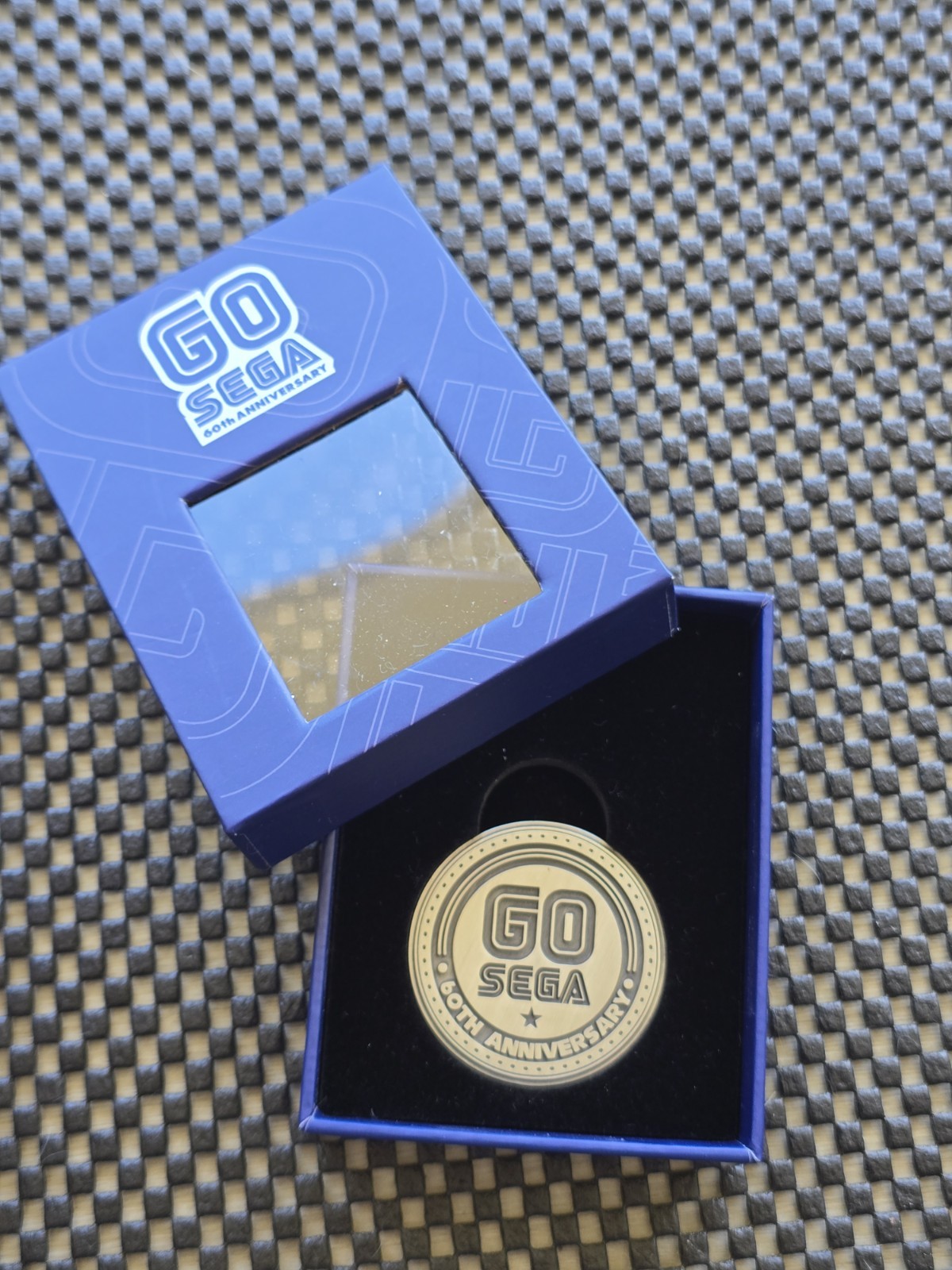 Sonic Hedgehog GO SEGA 60th Anniversary Coin Medal Rare GENESIS SATURN DREAMCAST