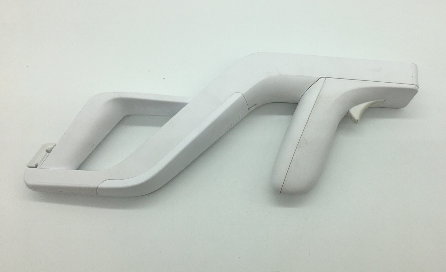 Generic Brand Nintendo White Wii Gun Controller Holder For Wii C7