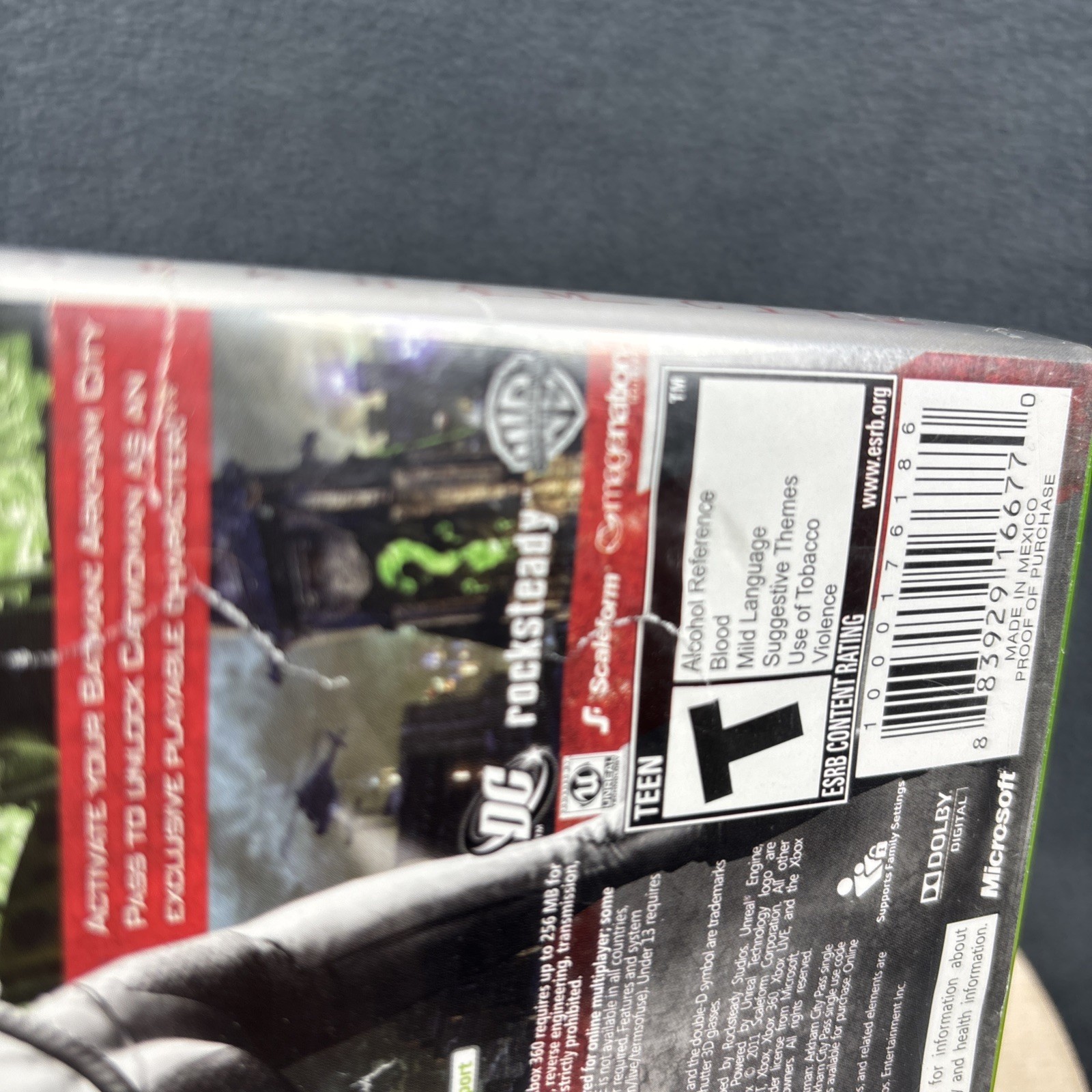 XBOX 360 – Batman Arkham City – Complete, DMG Art – Refurbished, Very Good