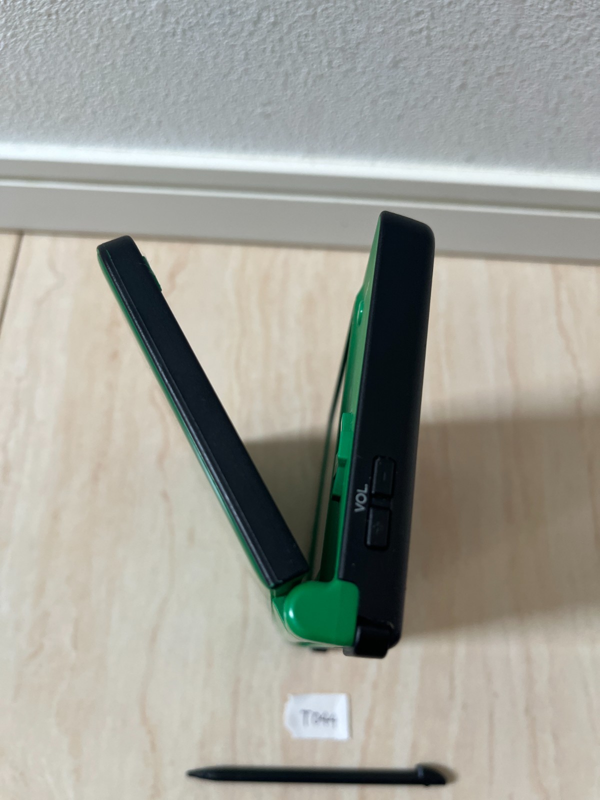 Nintendo DSi LL XL DS Green Console Japan Tested NTSC-J Used