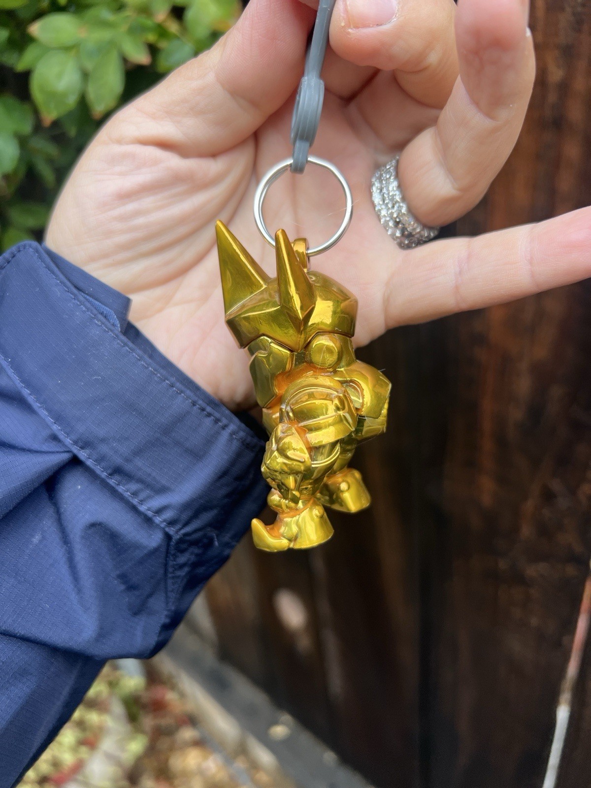 Overwatch Reinhardt Gold Backpack Hanger Keychain Clip
