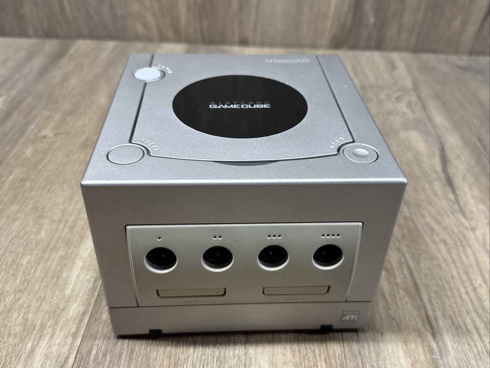 Nintendo GameCube Platinum Silver DOL-001(USA) Console W/ Games