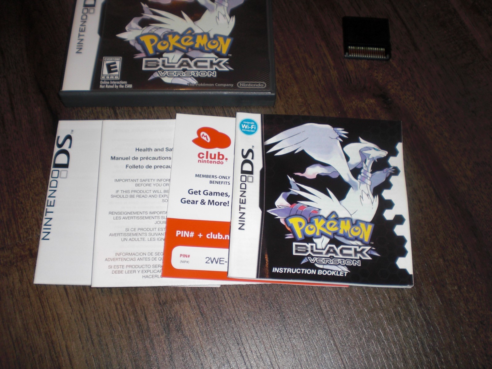 Pokemon Black Version 1 AUTHENTIC GENUINE Nintendo DS 3DS 2DS XL COMPLETE CIB
