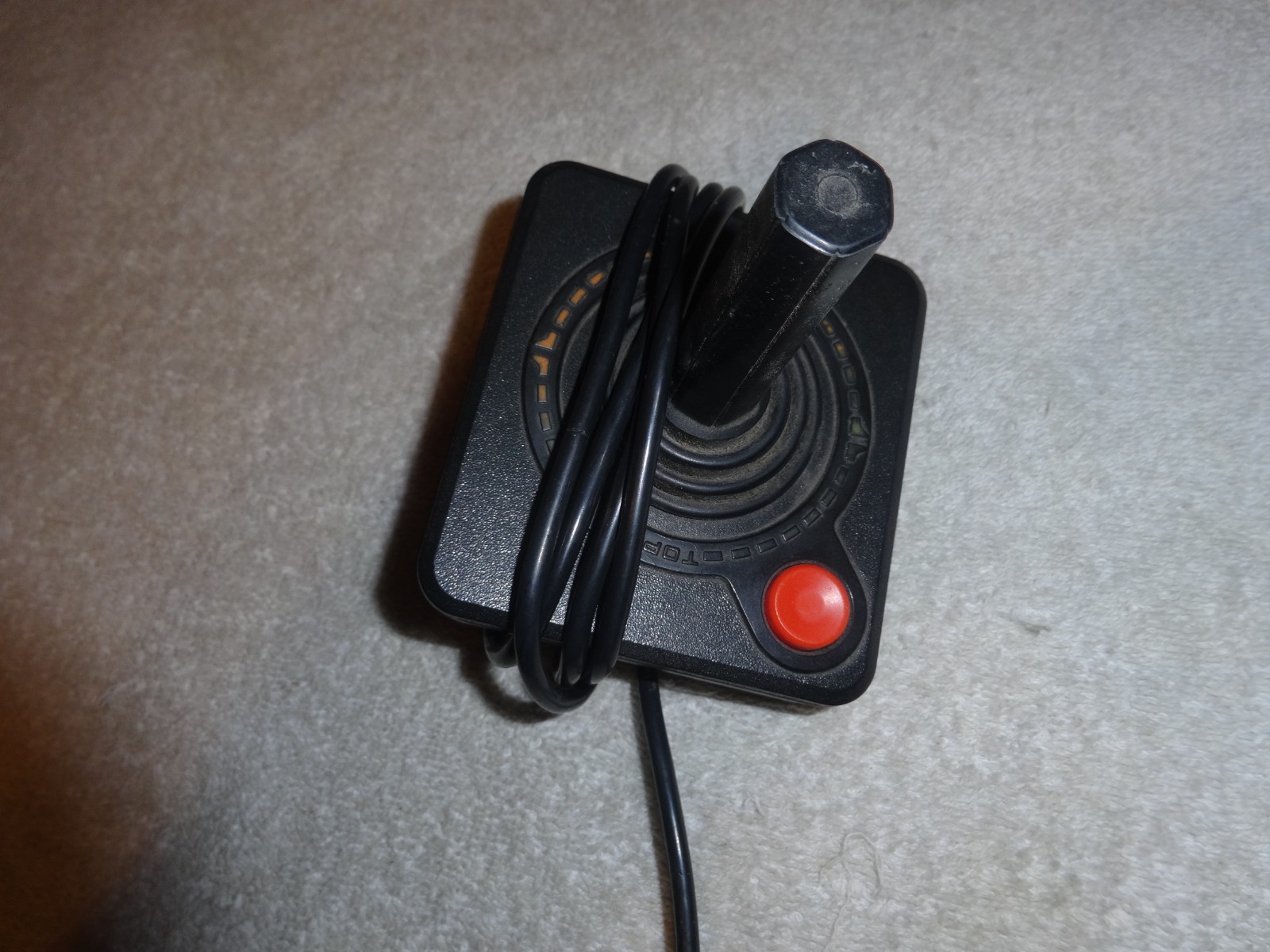Vintage Atari Joystick Controllers For 2600 Console System 0166 (price not sure)
