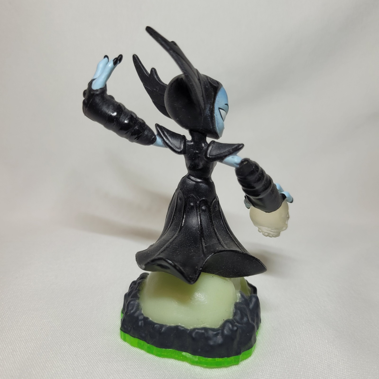 Skylanders Spyro’s Adventure HEX Figure+Trading Card,Stickers +Web Code