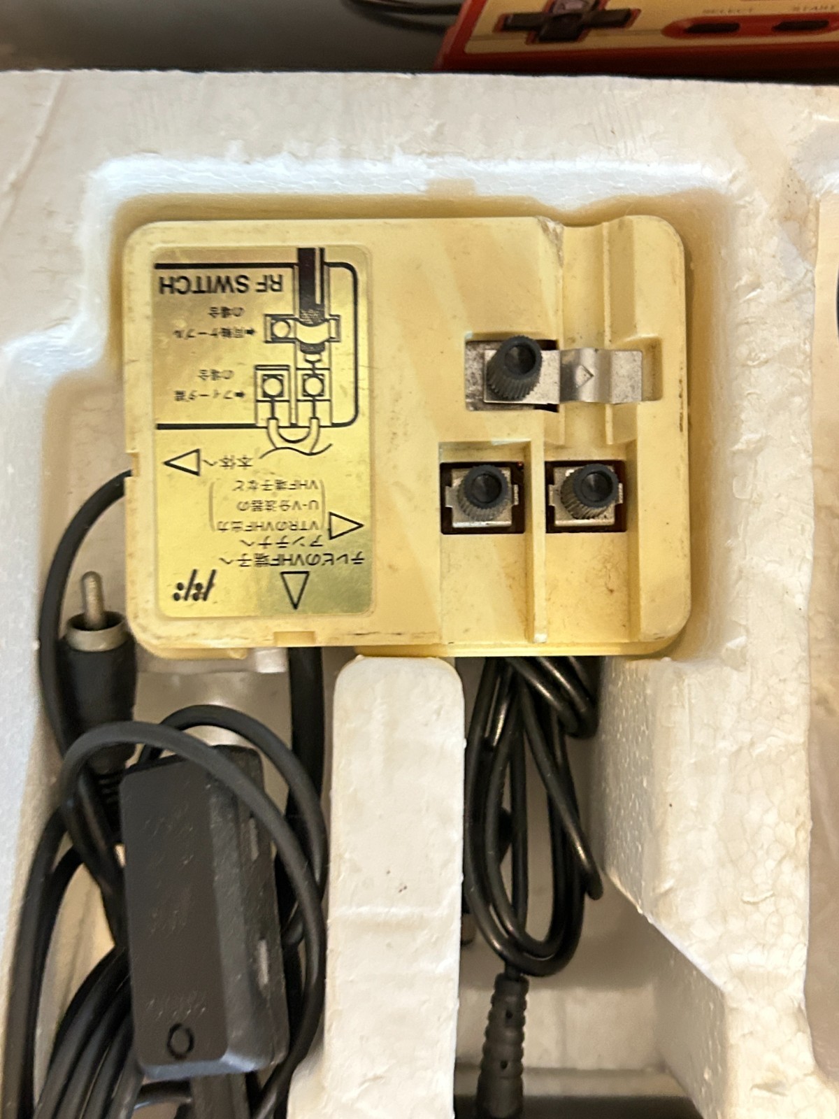 Nintendo Famicom HVC-001 CIB w/ OEM AC Adapter Warranty Card Caution Sheet Japan