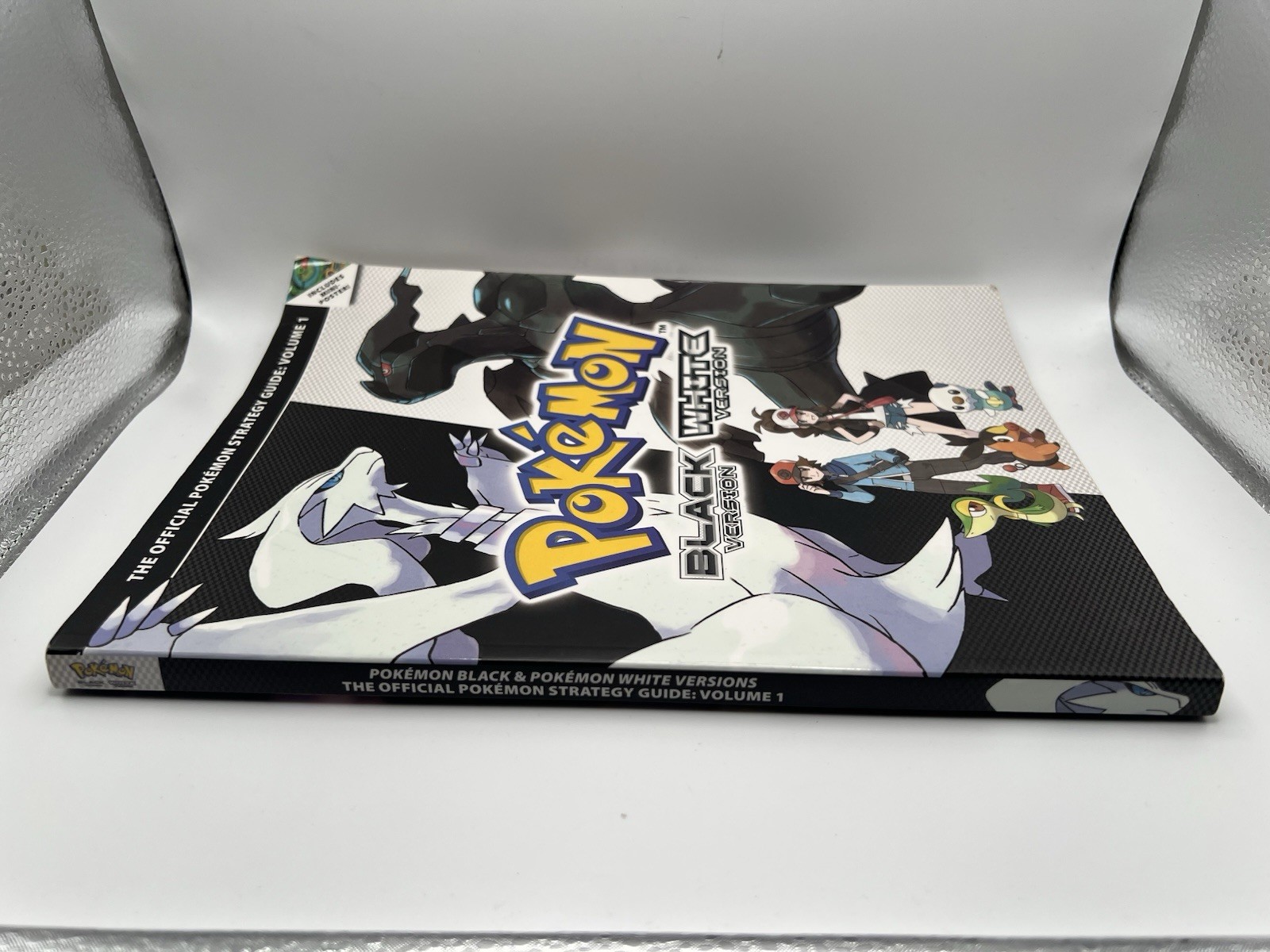 Pokémon Black And White Version Strategy Guide: Volume 1 No Poster