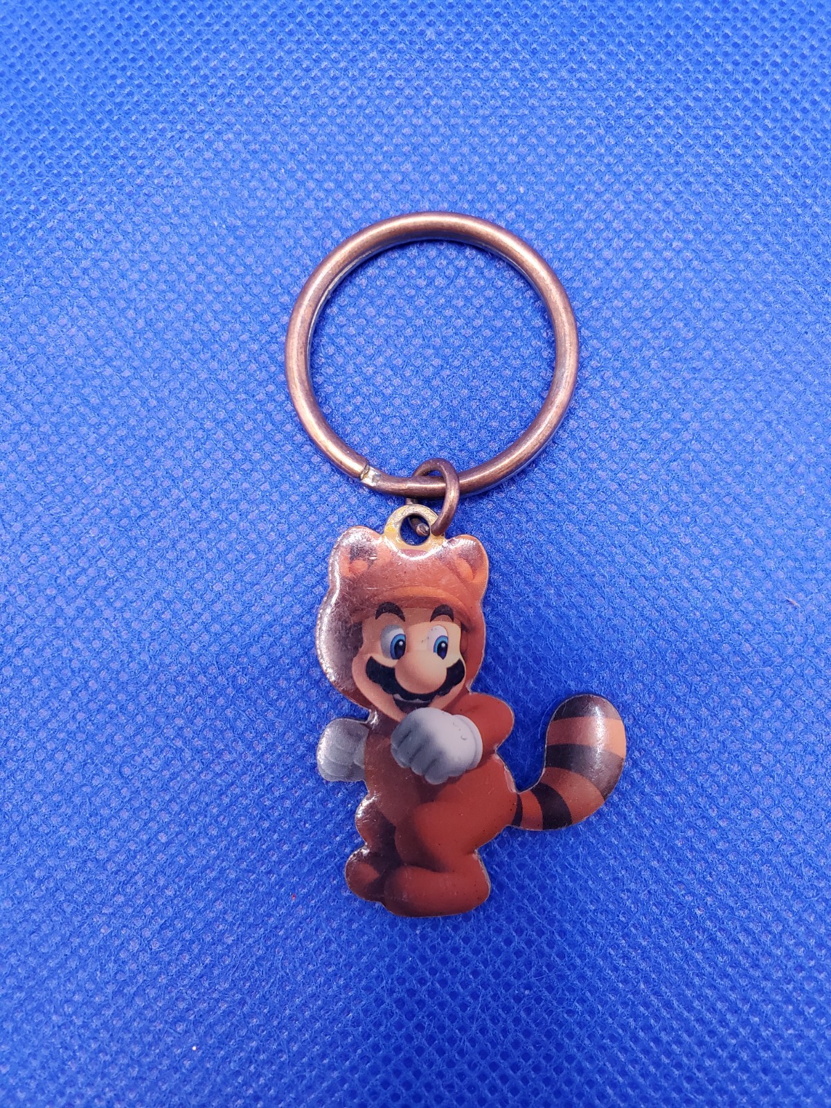 Super Mario 3D Land Tanooki Mario Rare Promo Keychain Keyring Nintendo 2011.