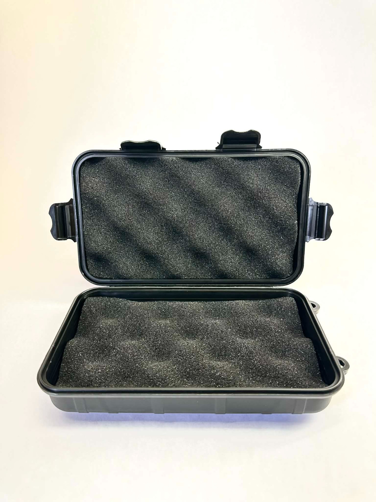 Universal Hard Shell Case – 8″ x 4.5″ Internal – Protective Storage for Pokémon